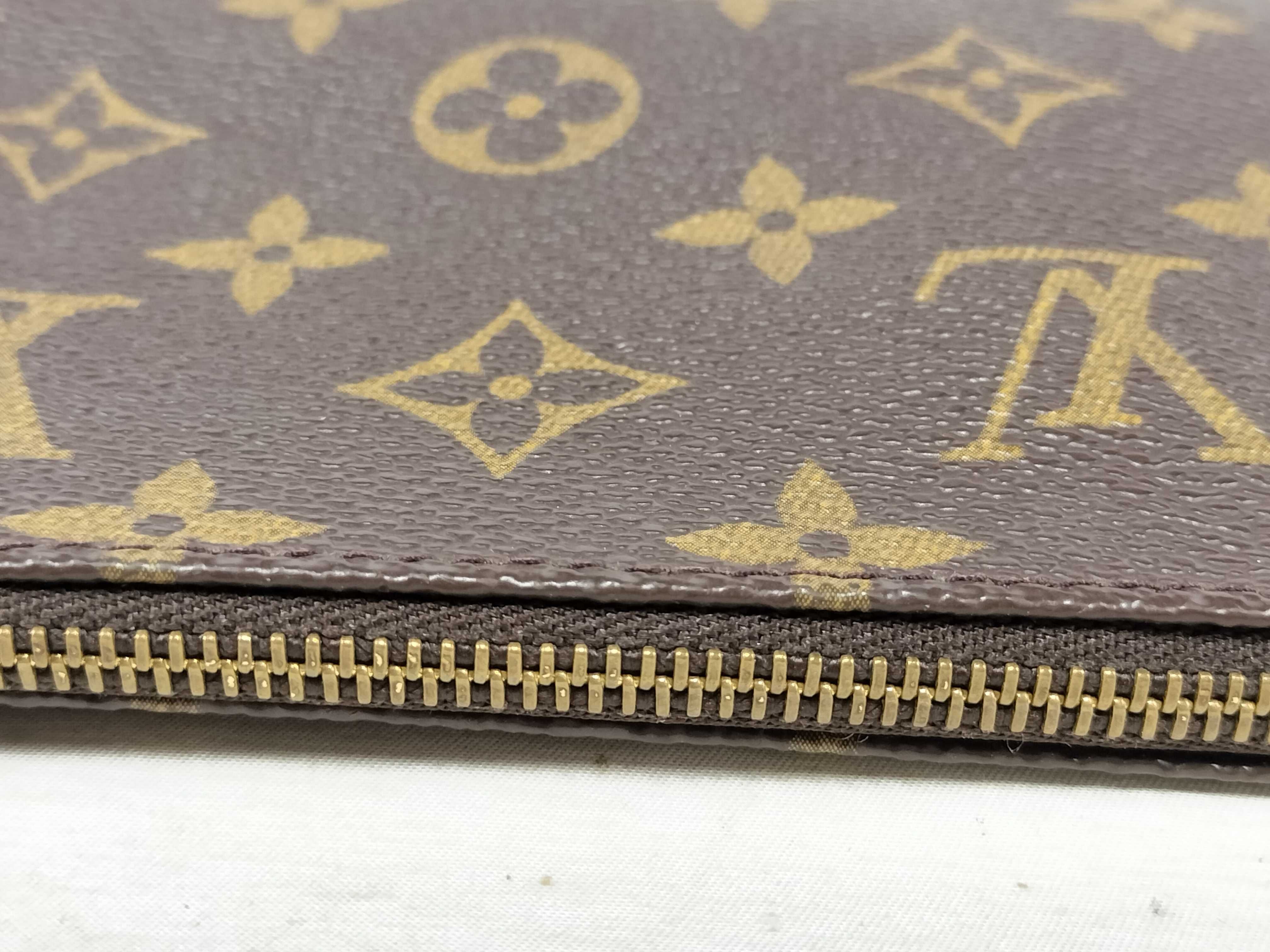 Monogram Pochette Accessoires Monogram M51980 Pouch — view 6