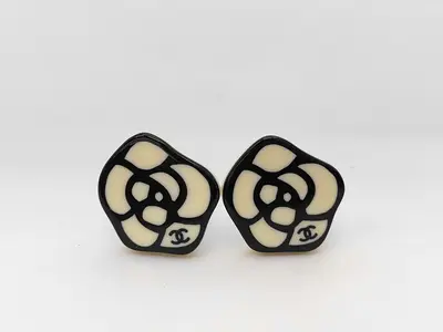 Earrings 03/P