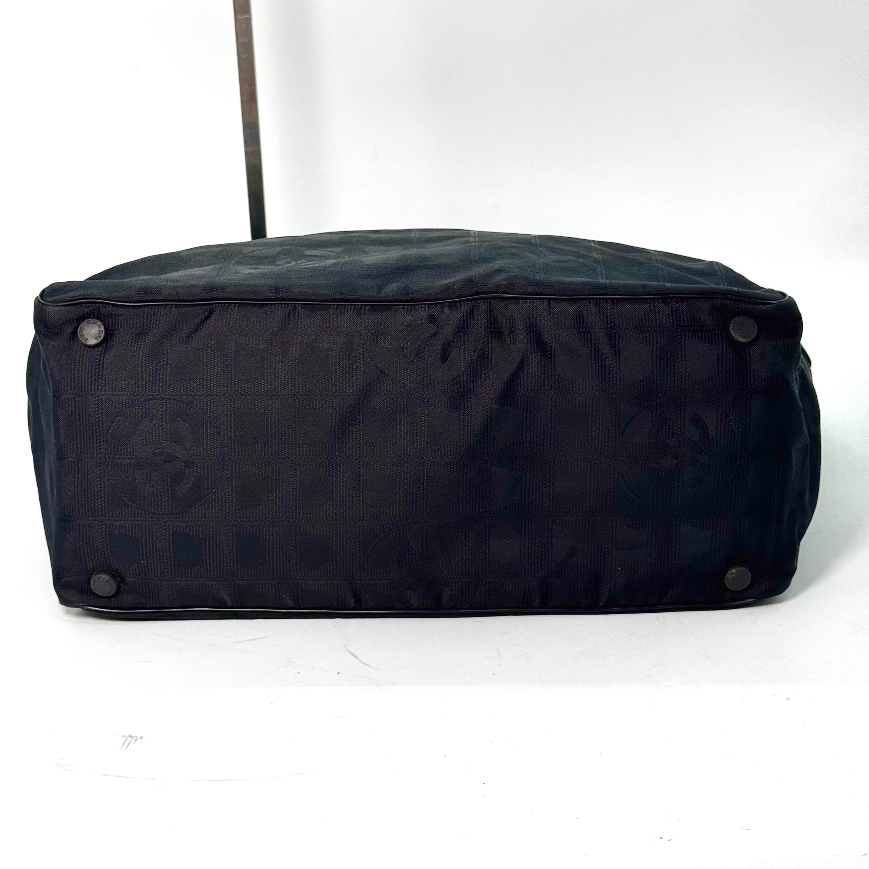 New Travel Line Tote Bag, Black, 268155829 Tote Bag — view 3
