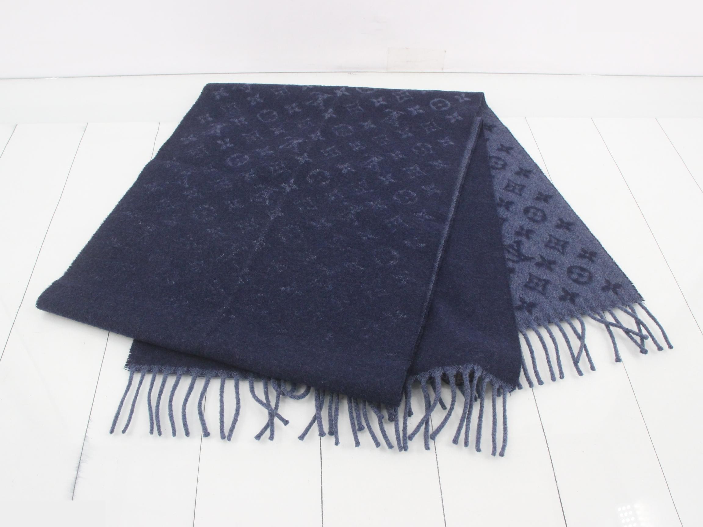 Monogram stole, with tag, blue. — view 3