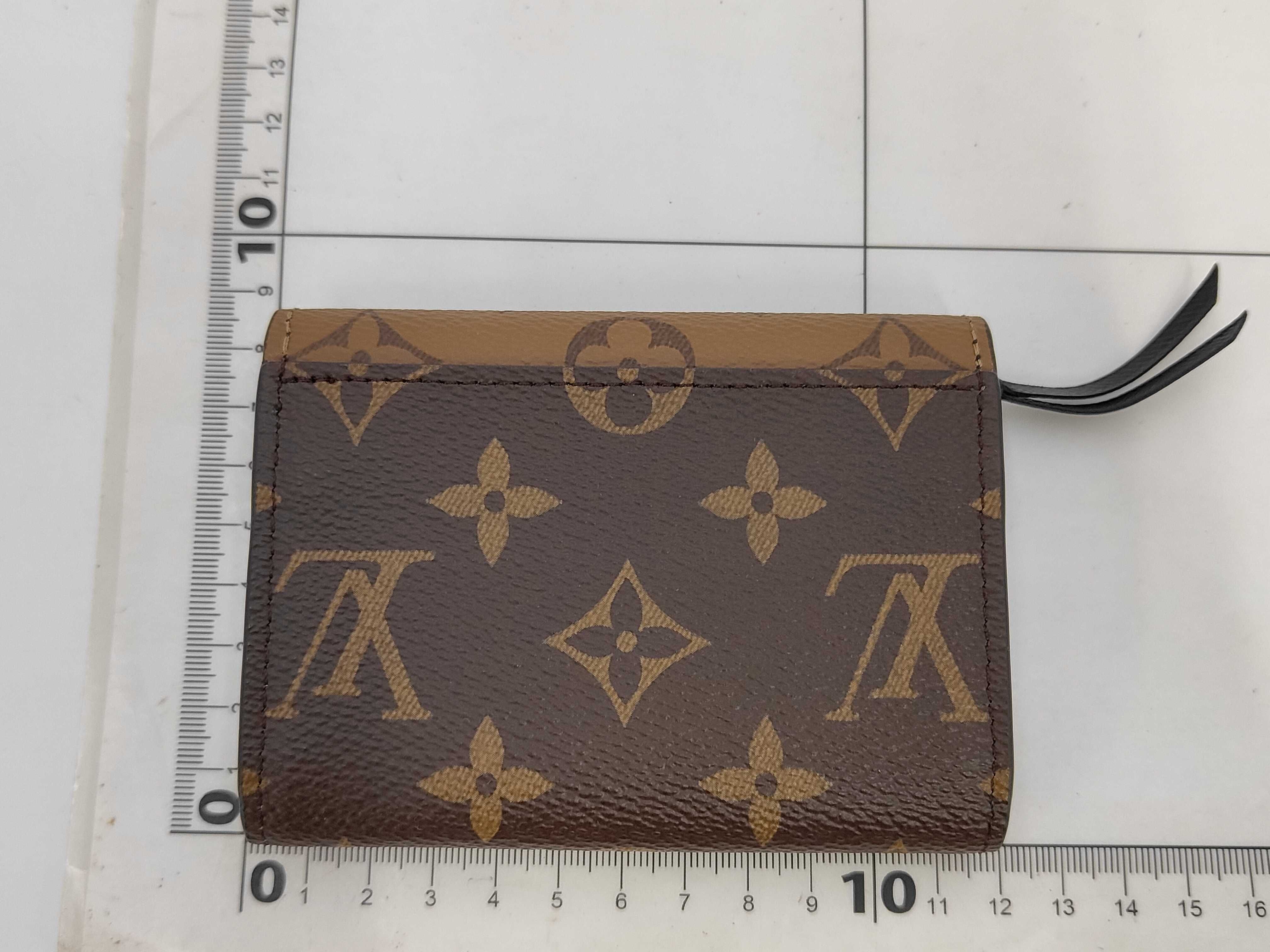 Monogram Reverse Portemonnaie Rosalie M82333 RFID Coin Case — view 2