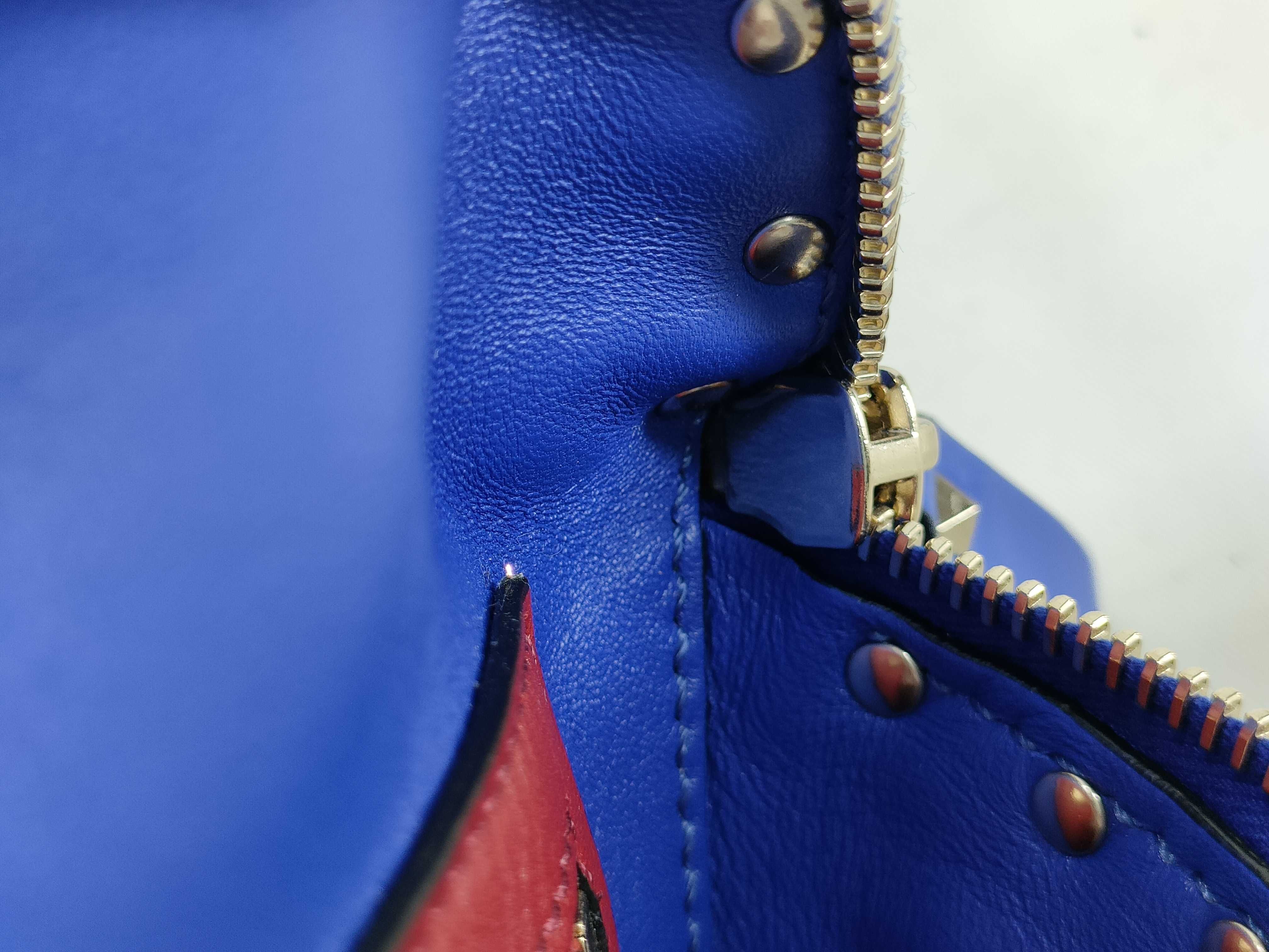 Rockstud Blue Velour Leather Waist Bag (Includes spare studs, dust bag, and booklet) — view 14