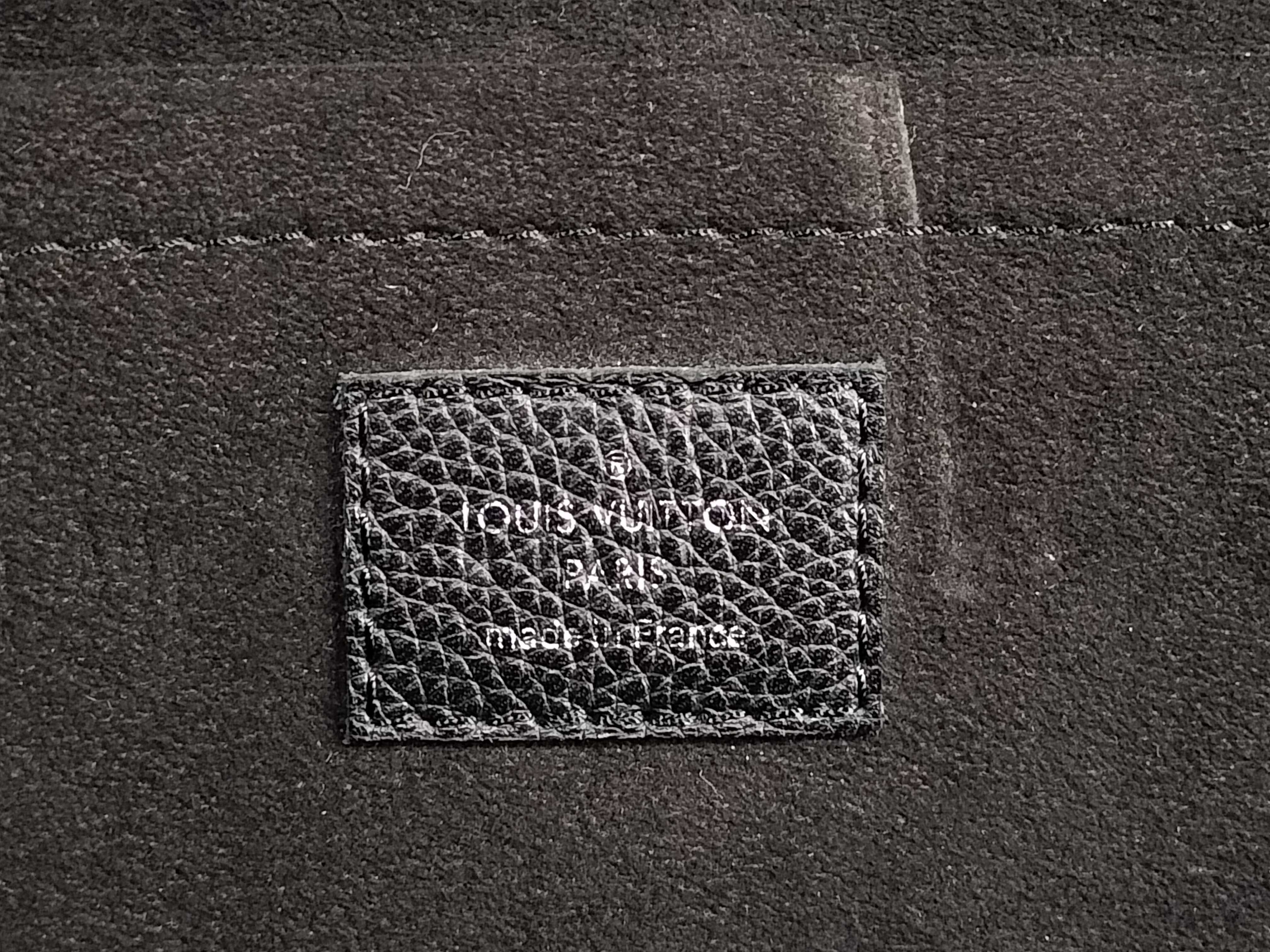 Pochette Jour GM NM Noir Black Second Bag — view 9