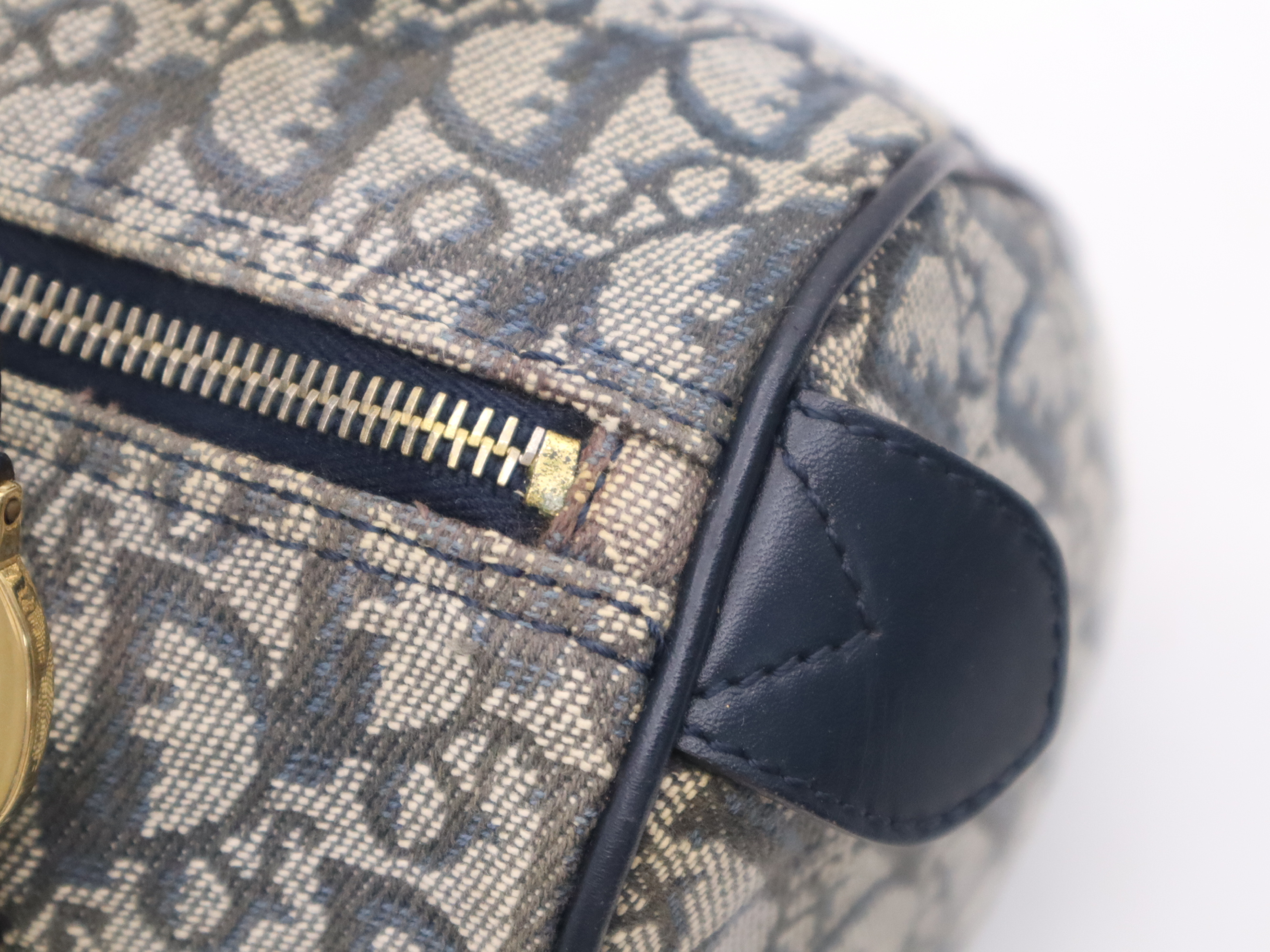 Canvas x Leather Trotter Handbag, Navy, Gold Hardware, with Padlock and Key. — view 9