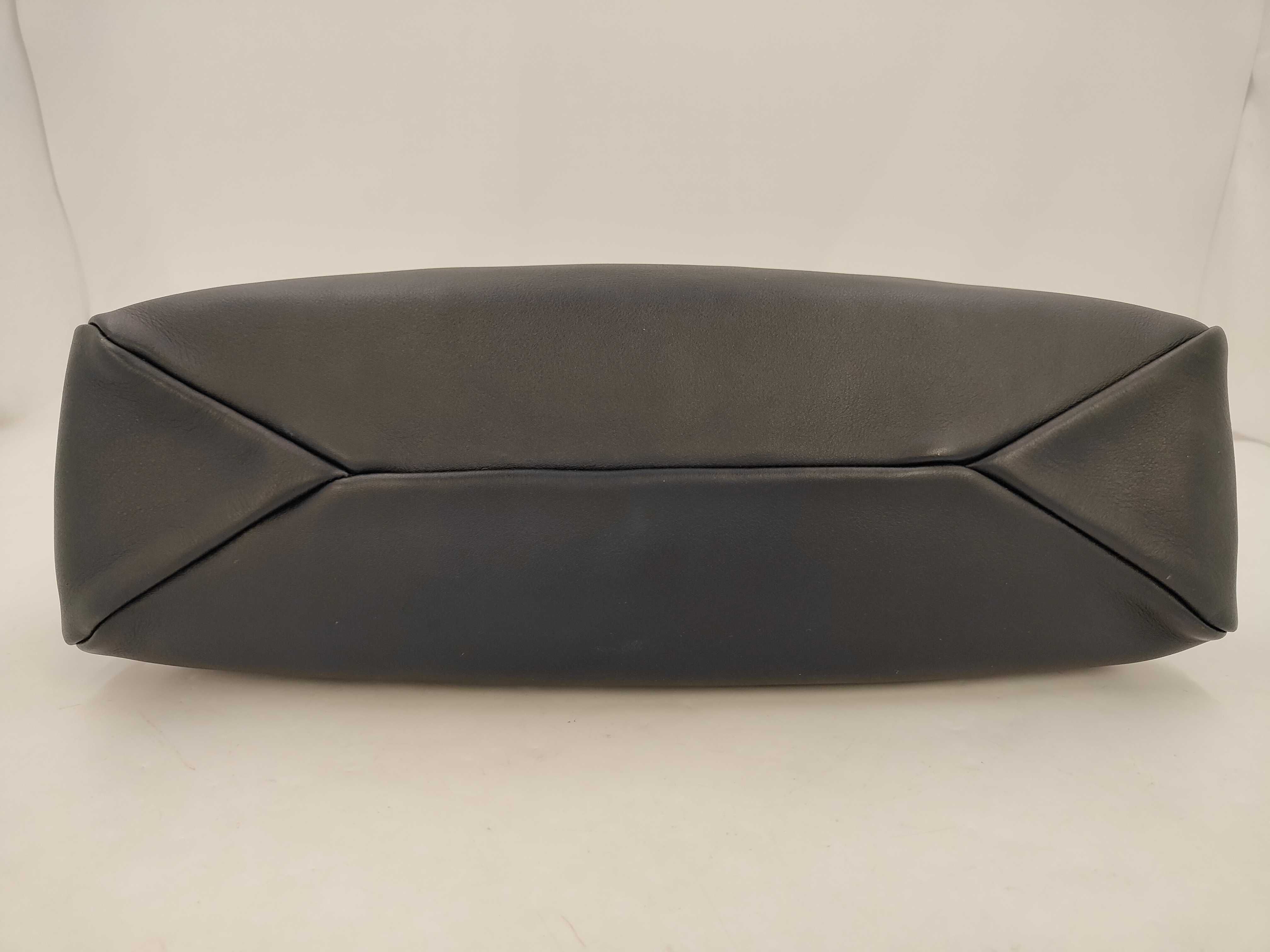 Aimé Large Shoulder Bag — view 6