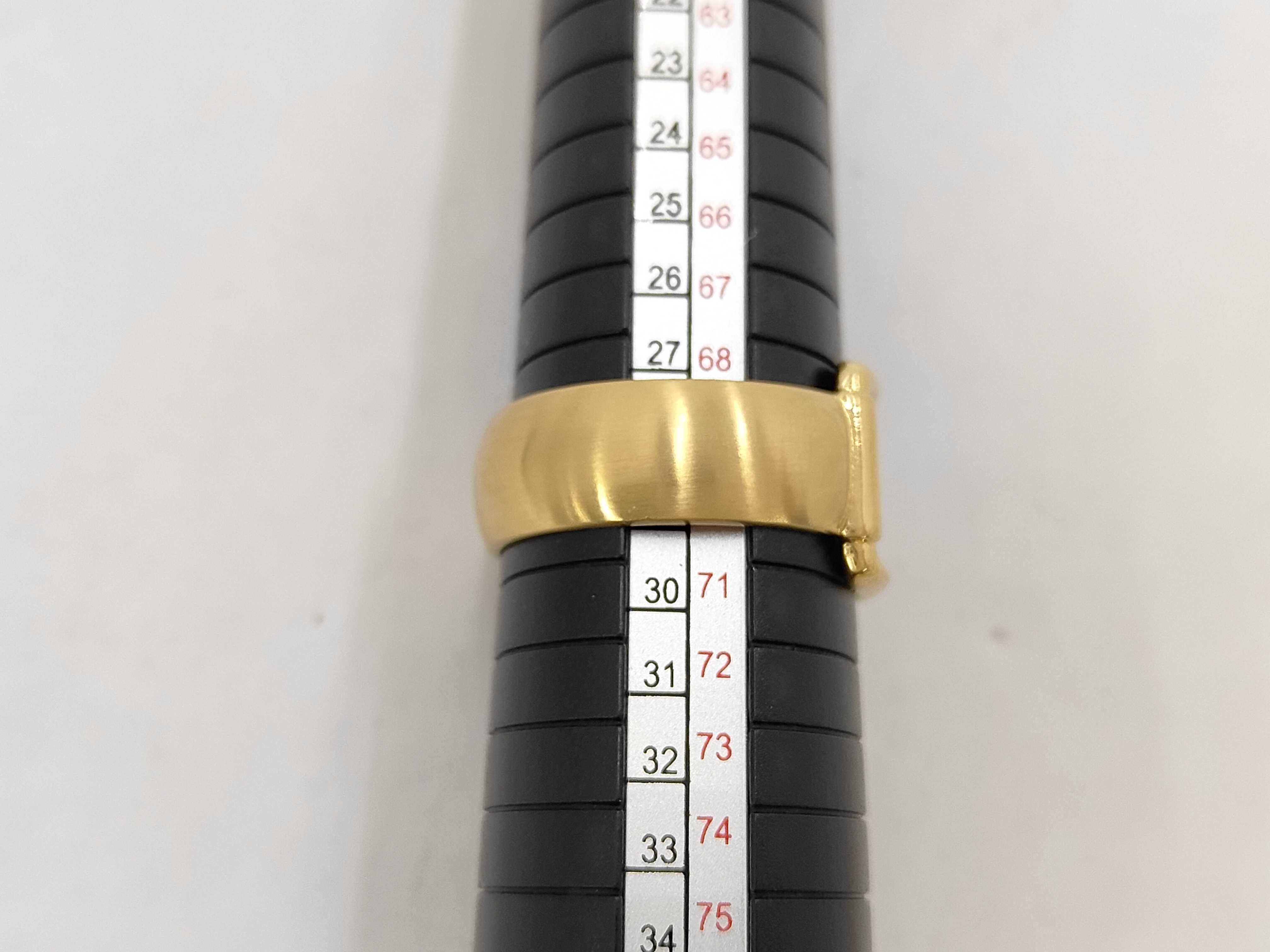 Horsebit Scarf Ring, Gold, Other Accessories, Rings — view 8