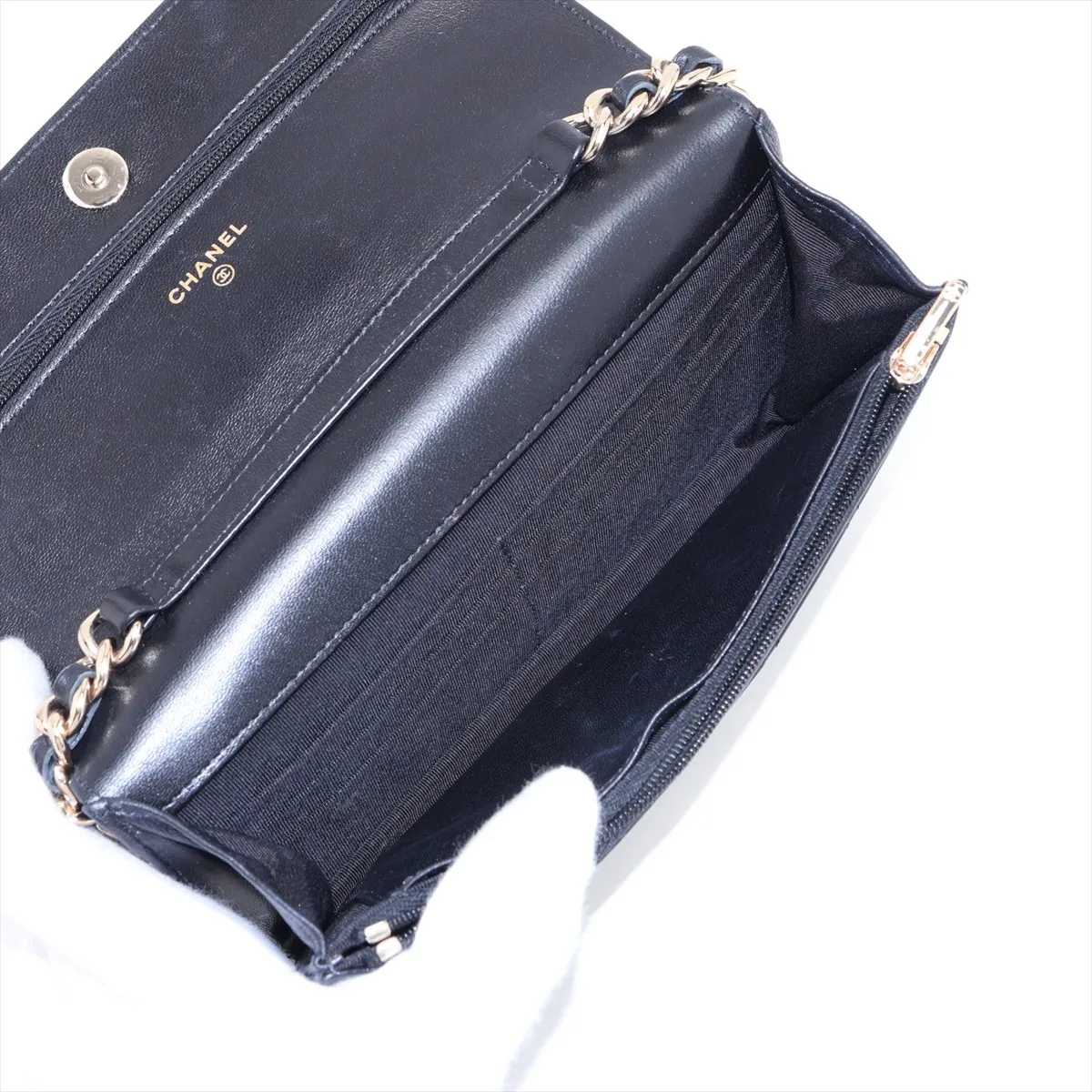 Matelassé Lambskin Chain Wallet, Black with Gold Hardware, 31110767, Serial Number 31 — view 8