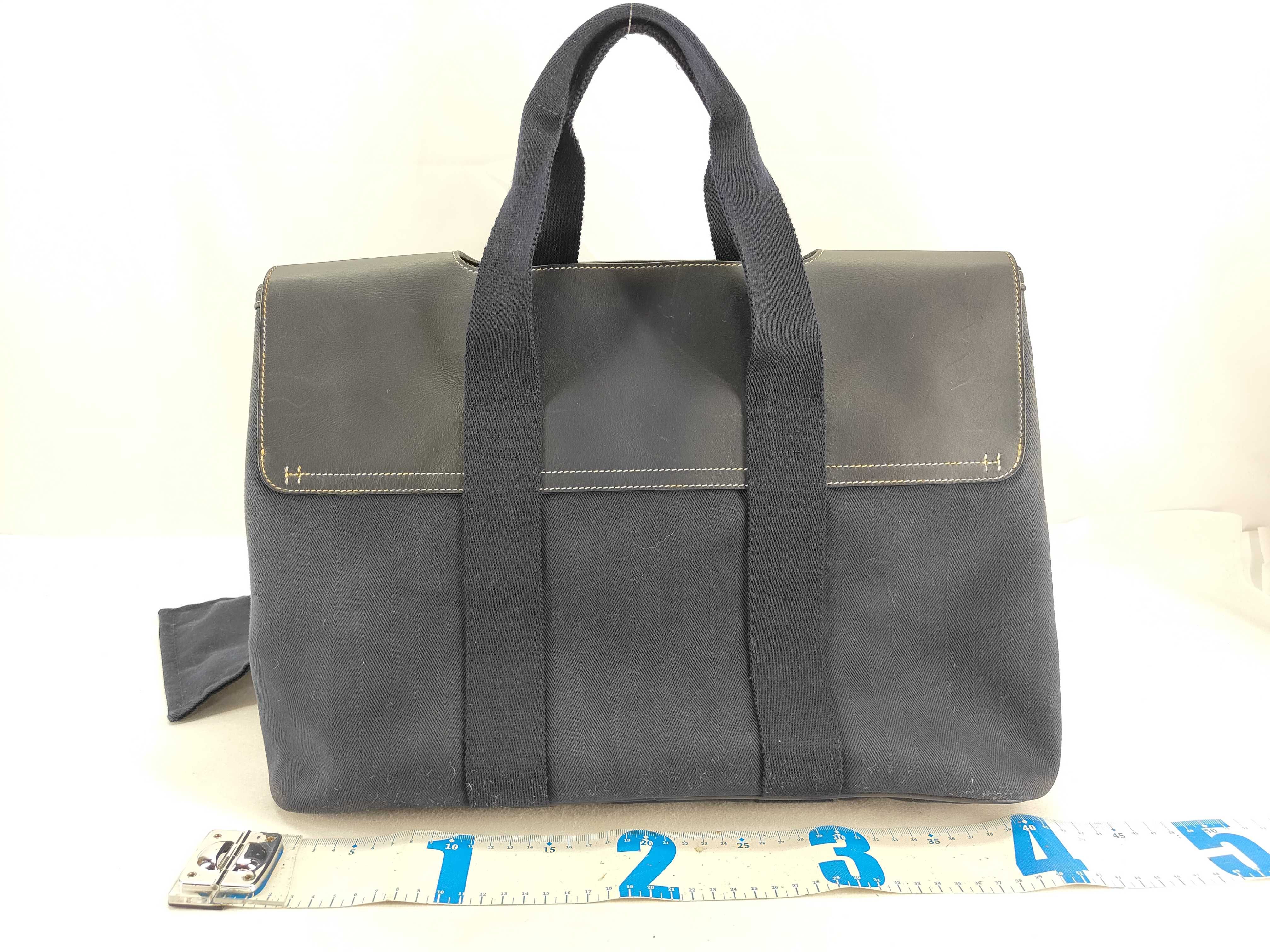 Valparaiso Tote Bag — view 2