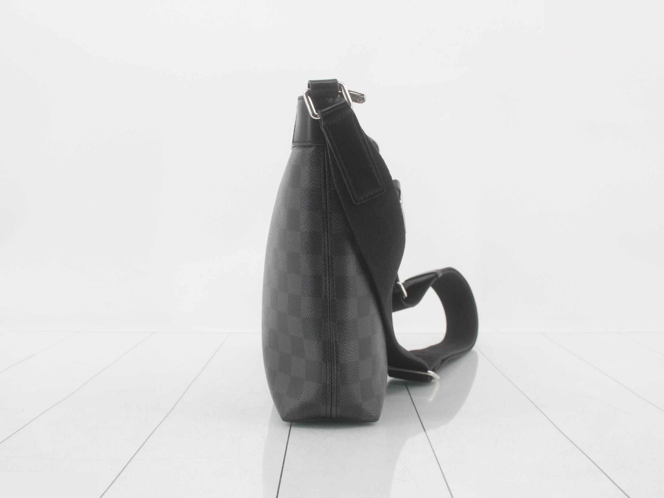 Damier Graphite Mick PM NM Shoulder Bag — view 4