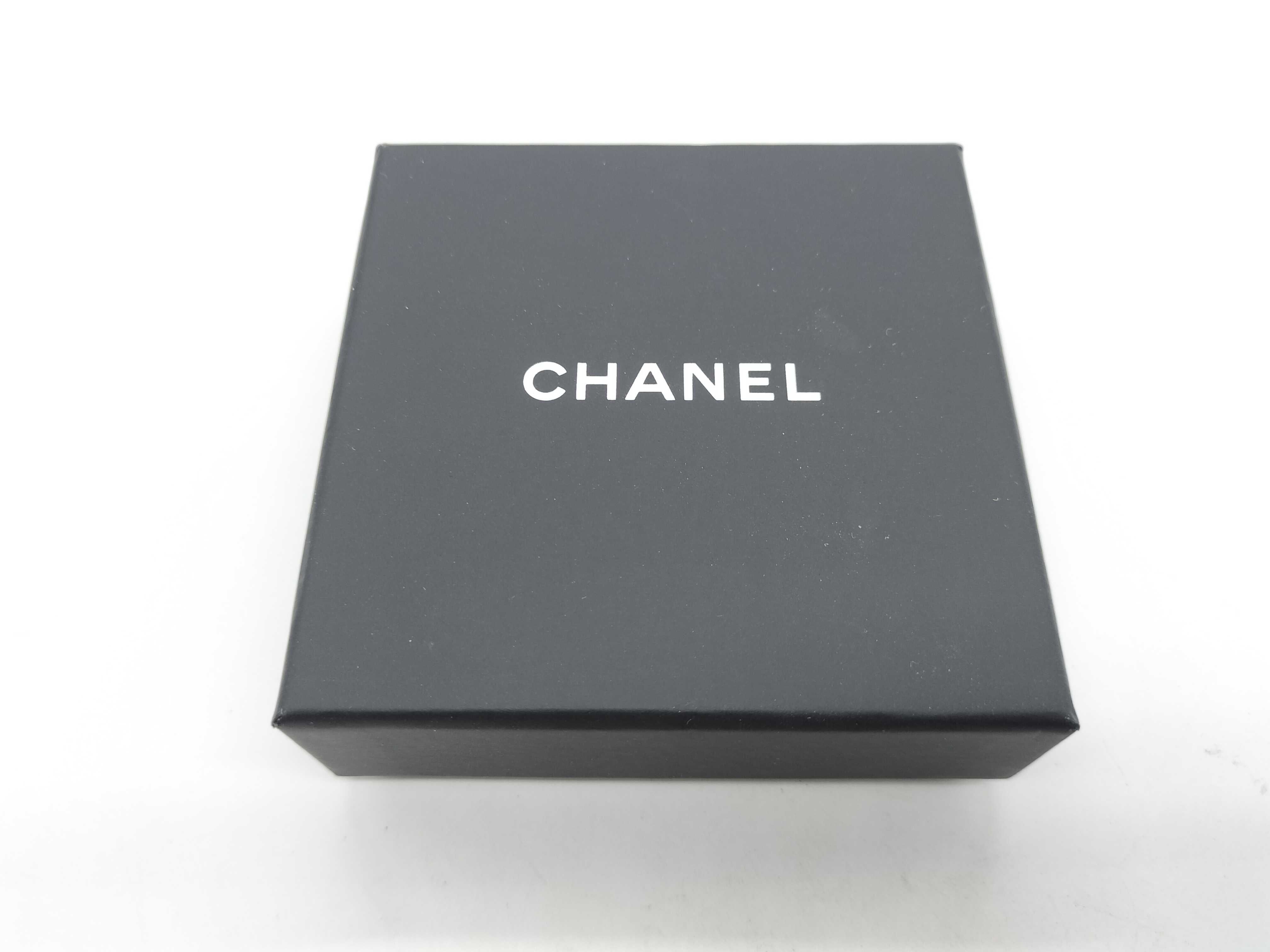 Logo Barrette B21B Hair Accessory — view 8
