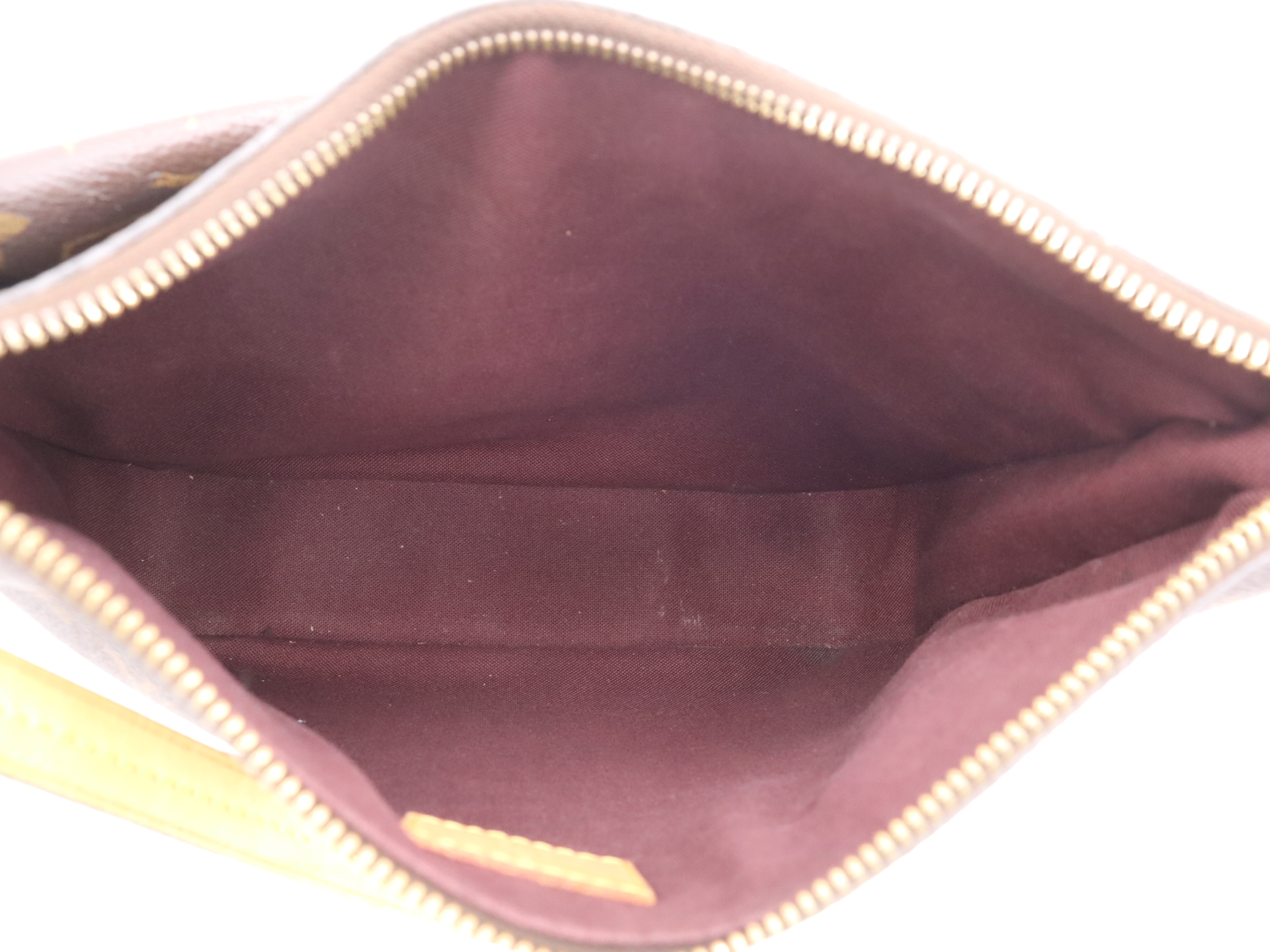 M41679 Monogram Mabillon Shoulder Bag — view 11