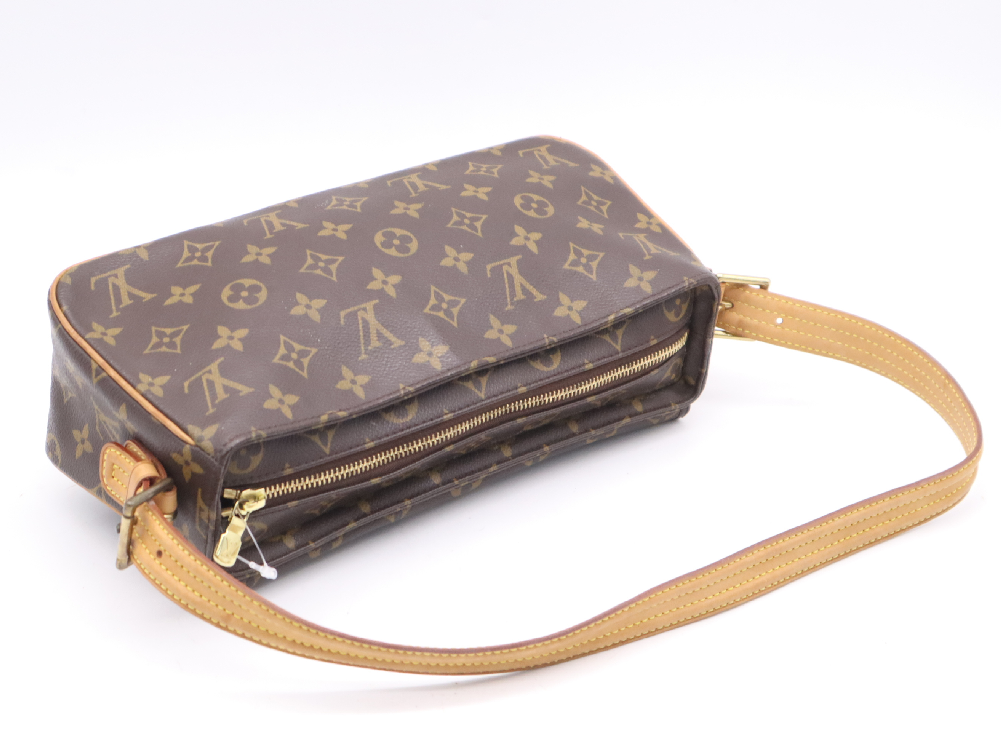 M51164 Monogram Viva Cite MM Shoulder Bag — view 6