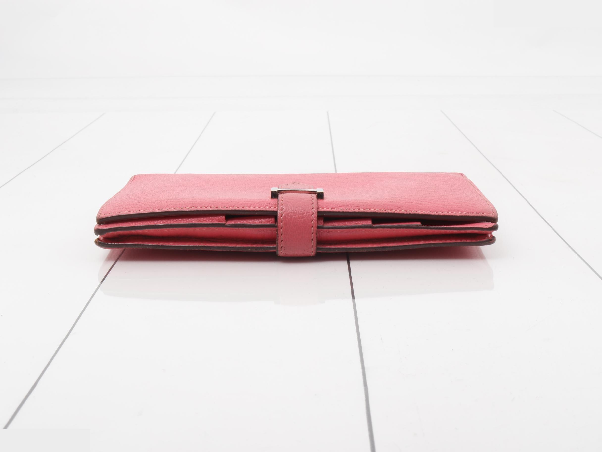 Bearn wallet by Hermes, stamped with "A". — view 3