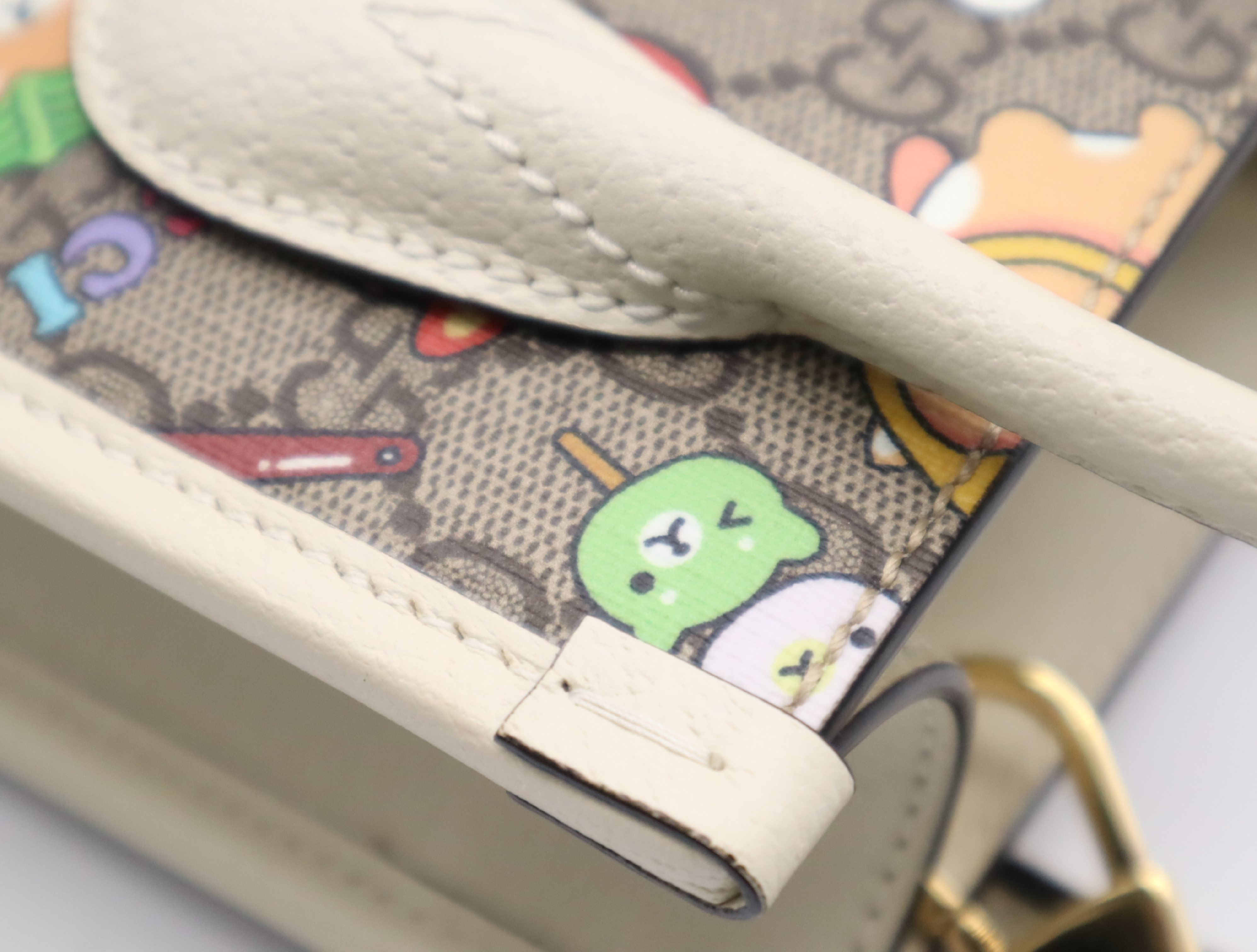 699406 PVC x Leather Gucci x Pikarar GG Supreme 2-Way Handbag Beige x White with Shoulder Strap — view 8