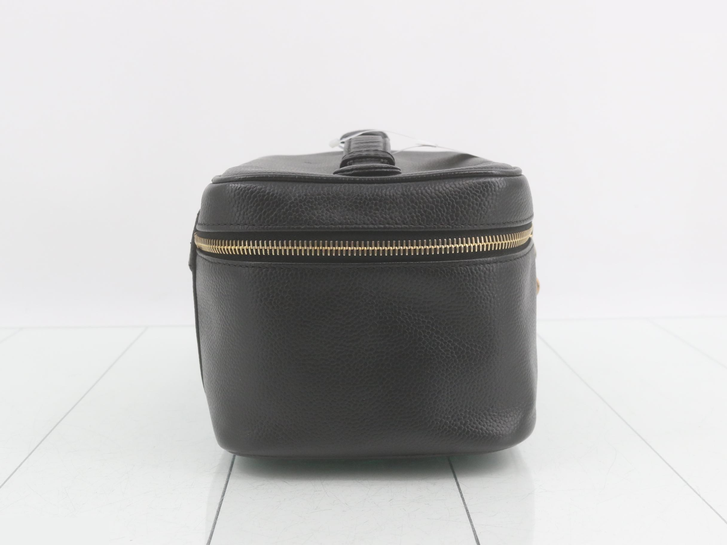 Caviar skin (bag) / Vanity — view 4