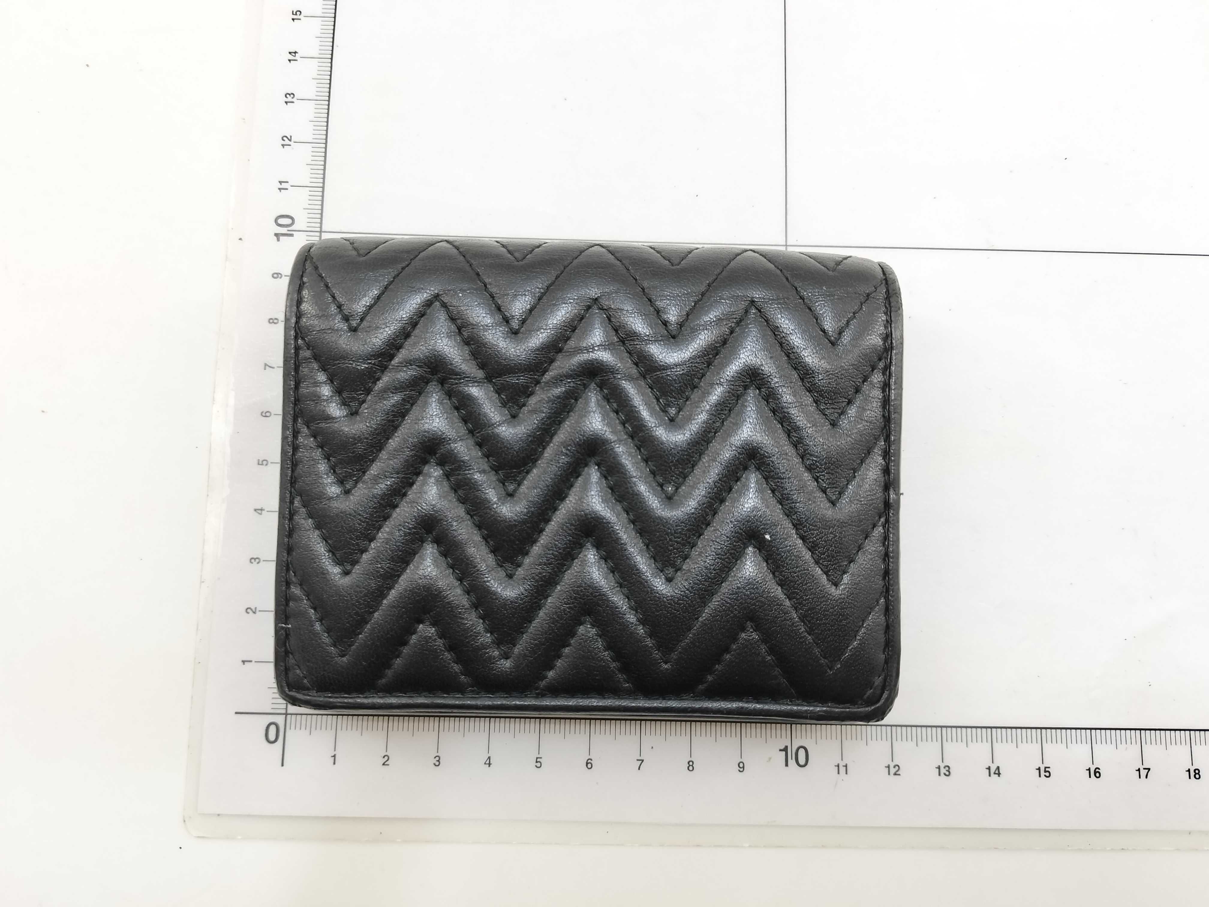 bi-fold wallet — view 2