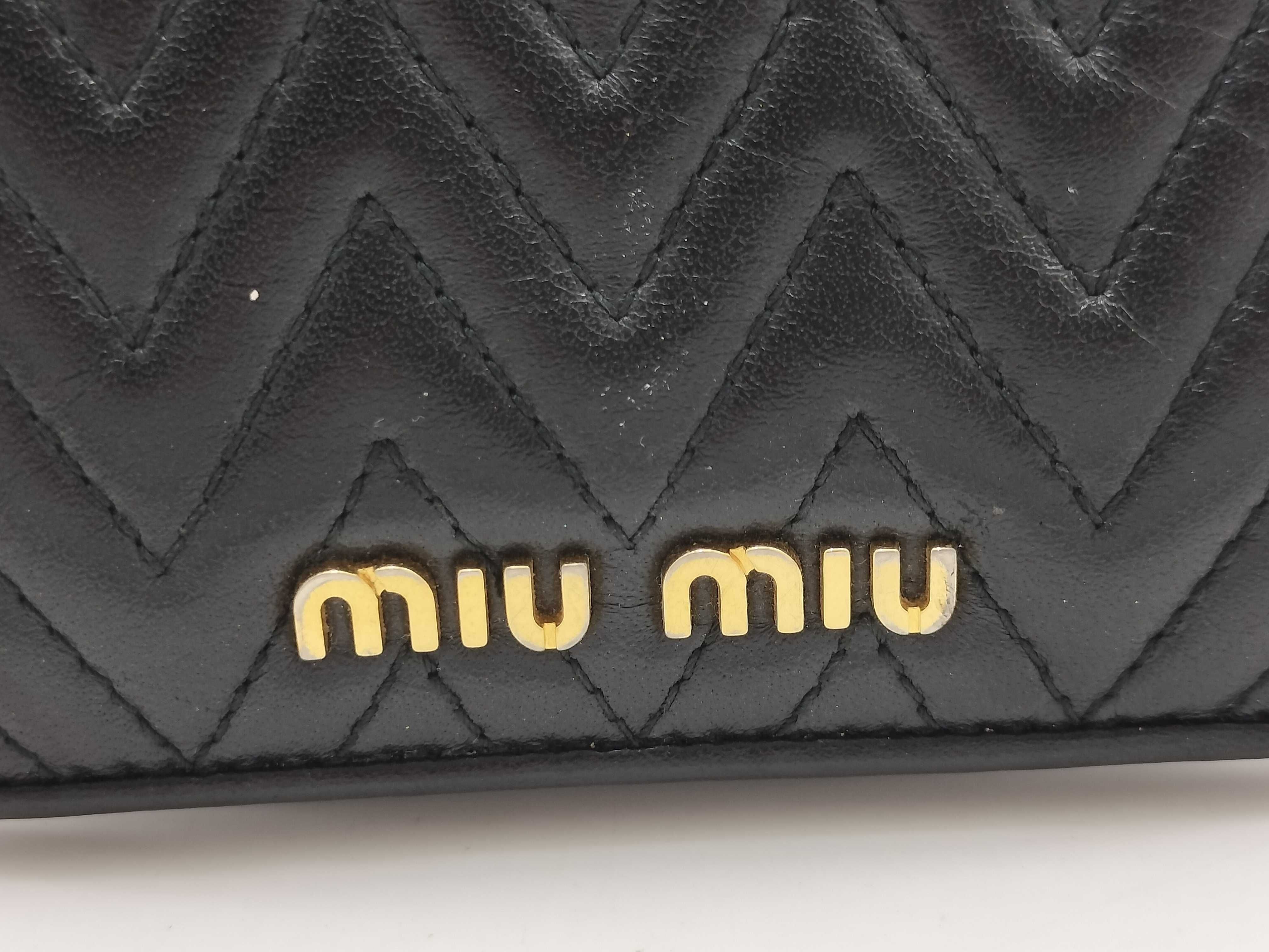 bi-fold wallet — view 8