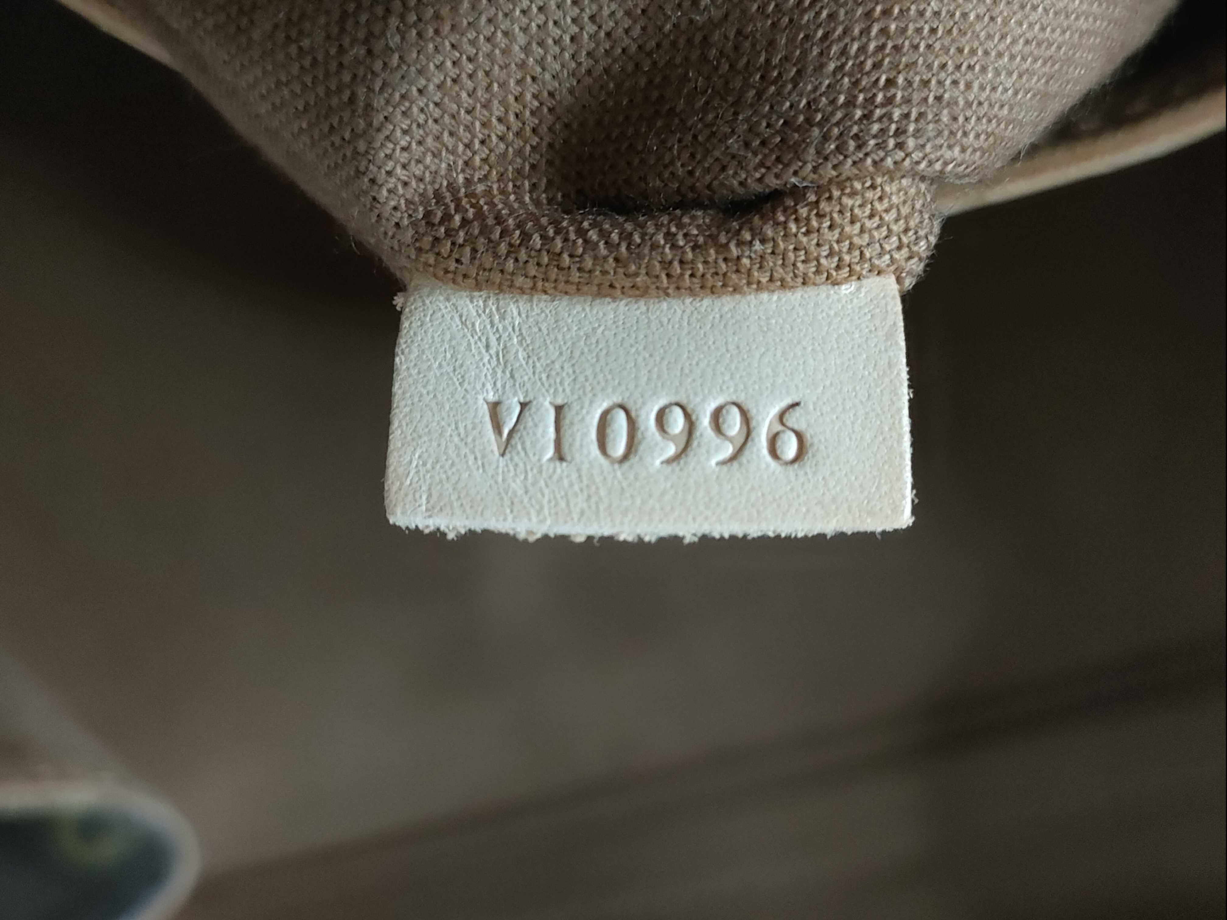 Monogram M40878 Alma MM Handbag with Stamp — view 15