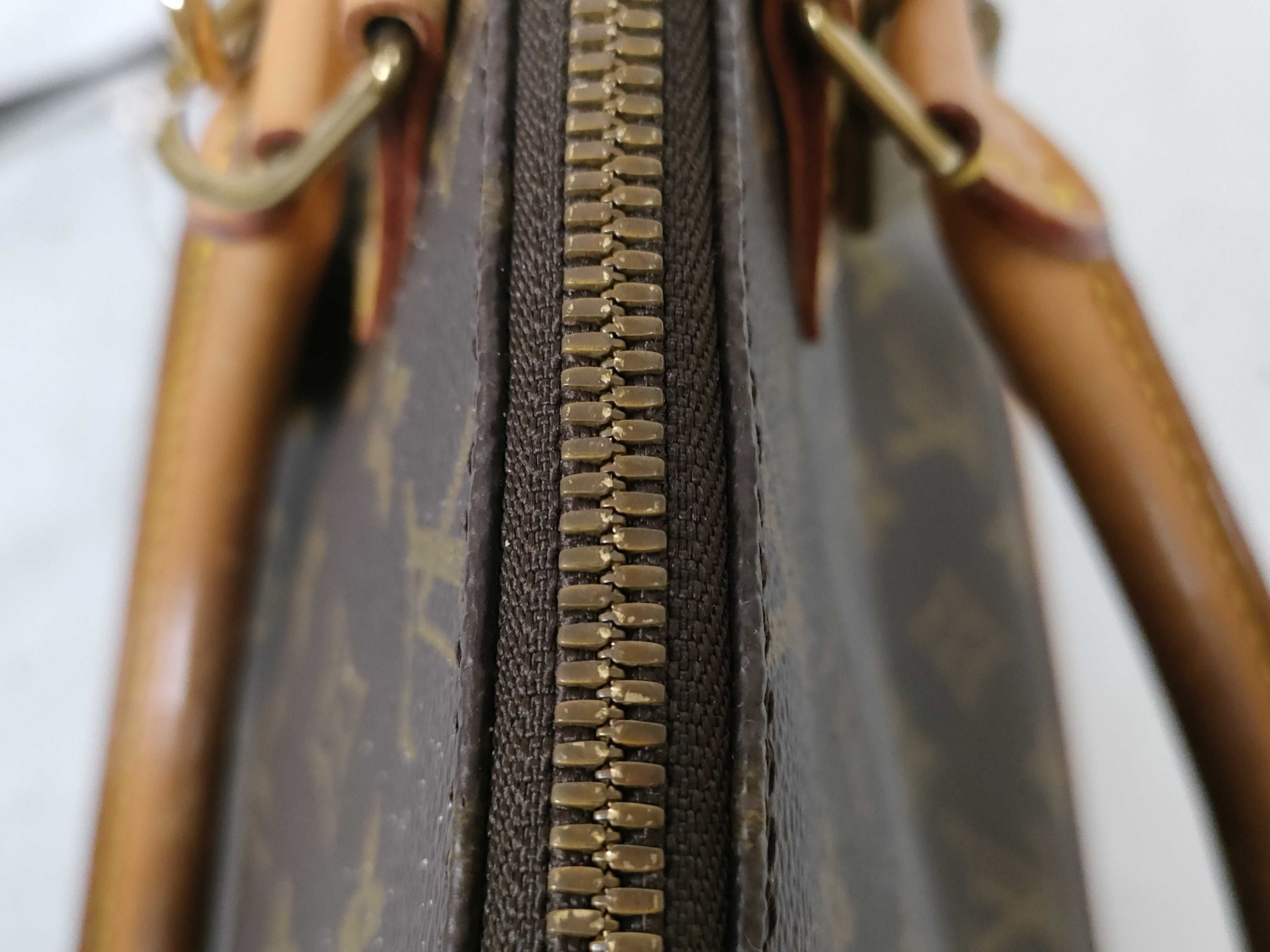 Monogram M40878 Alma MM Handbag with Stamp — view 8