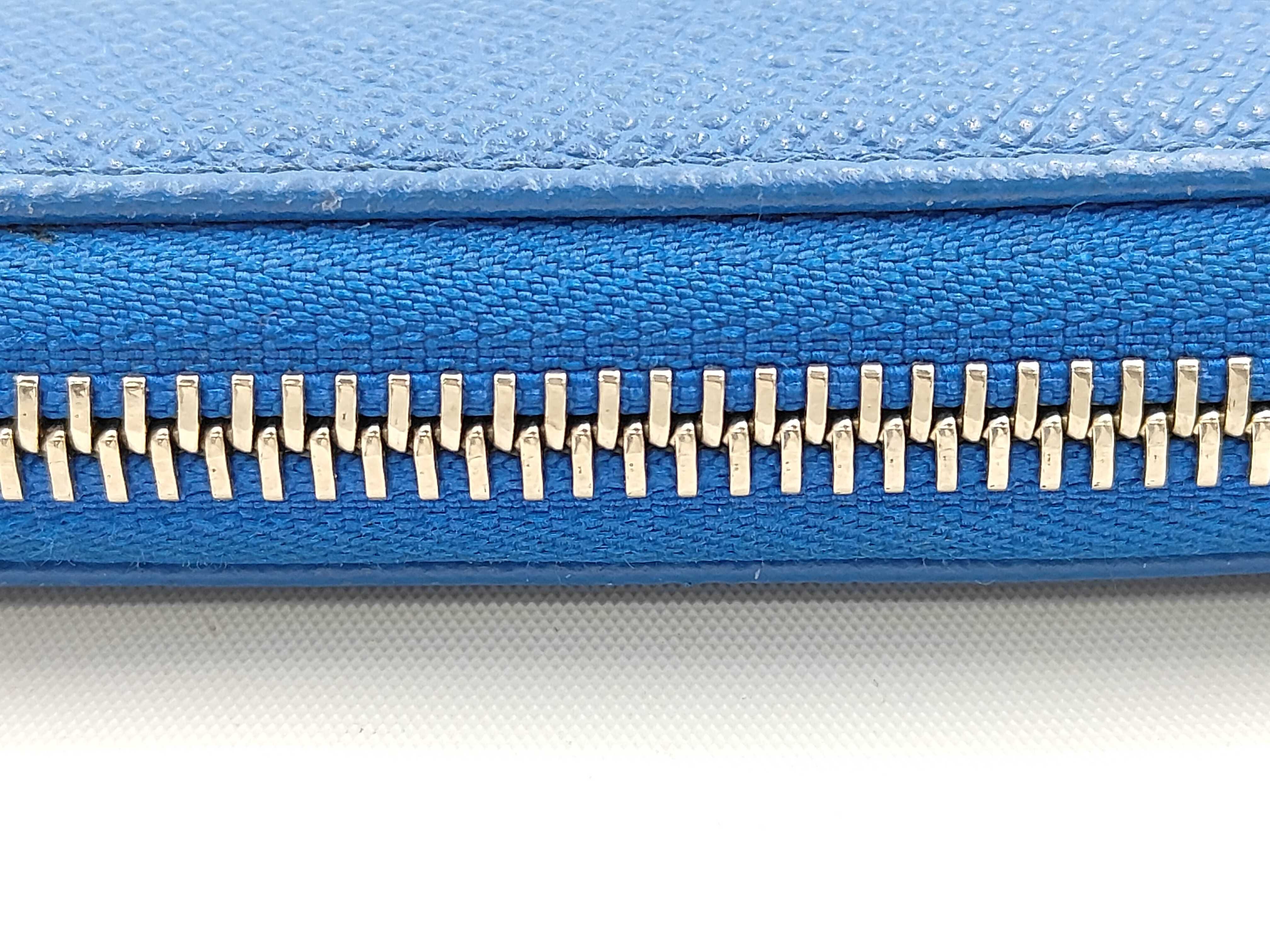 B.zero1 Leather Round Zip Wallet — view 8