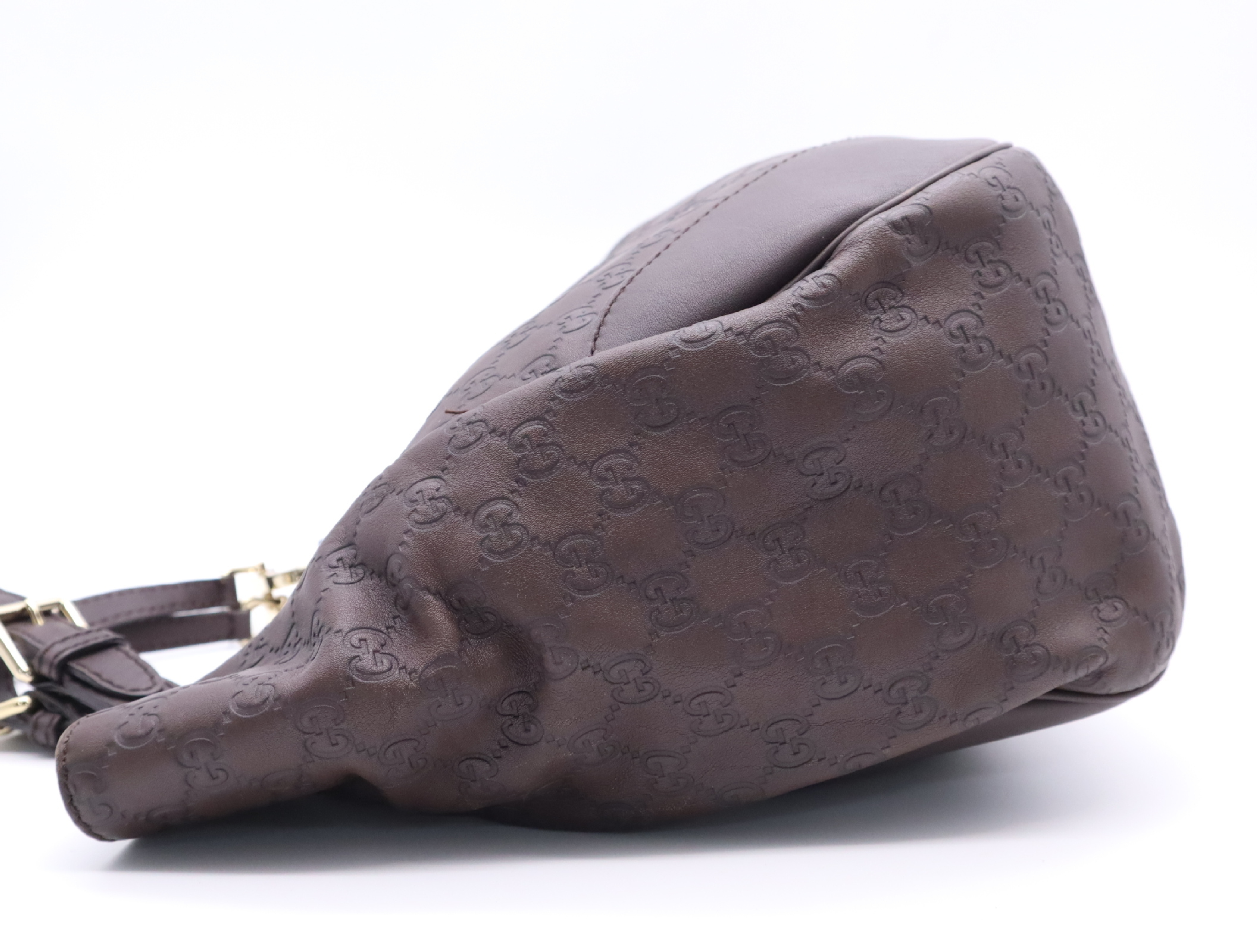 203504 Leather Interlocking Shoulder Bag Brown Gold Hardware Shoulder Bag — view 3