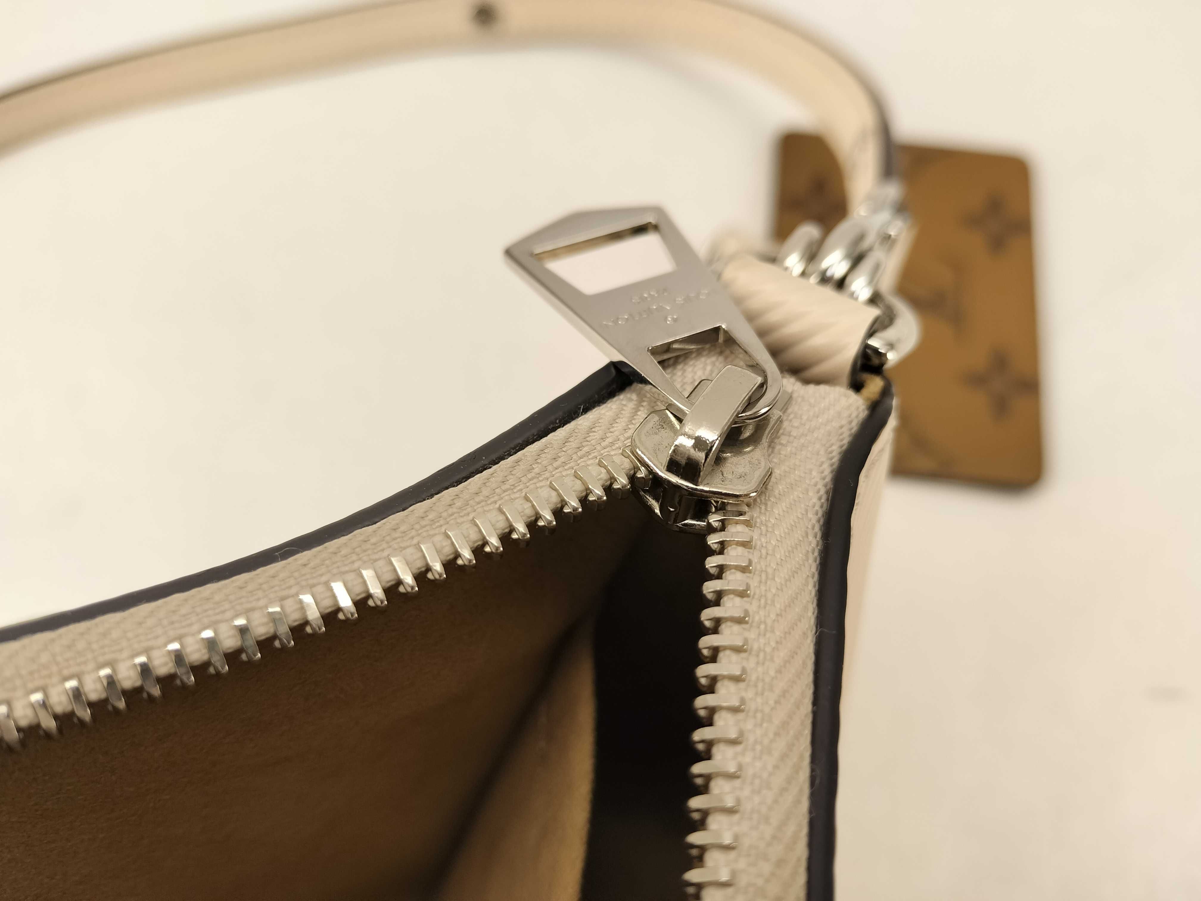 Epi Marellini Epi 2-Way Shoulder Bag with Mirror M20999 Shoulder Bag — view 14