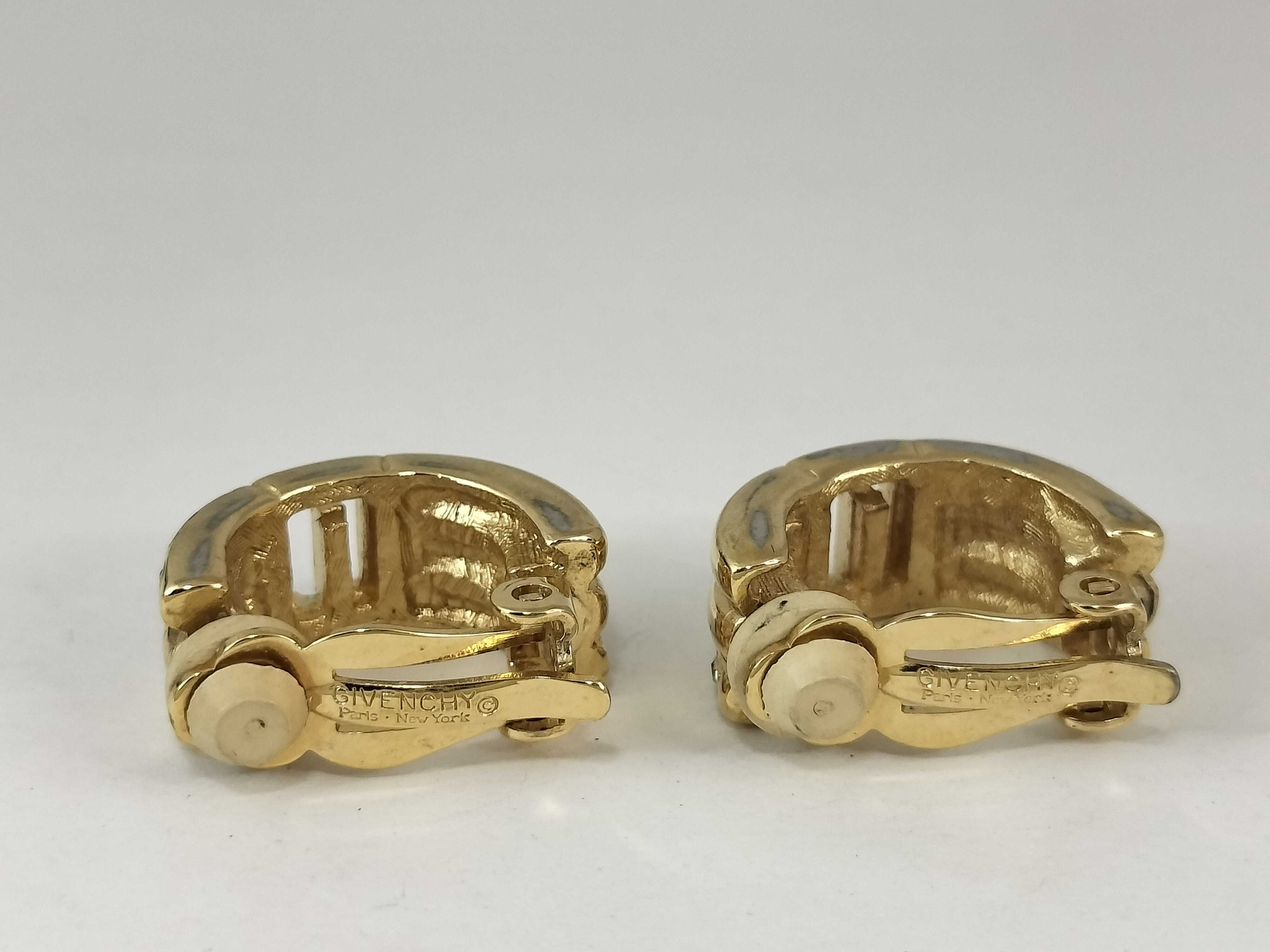 Earrings — view 3