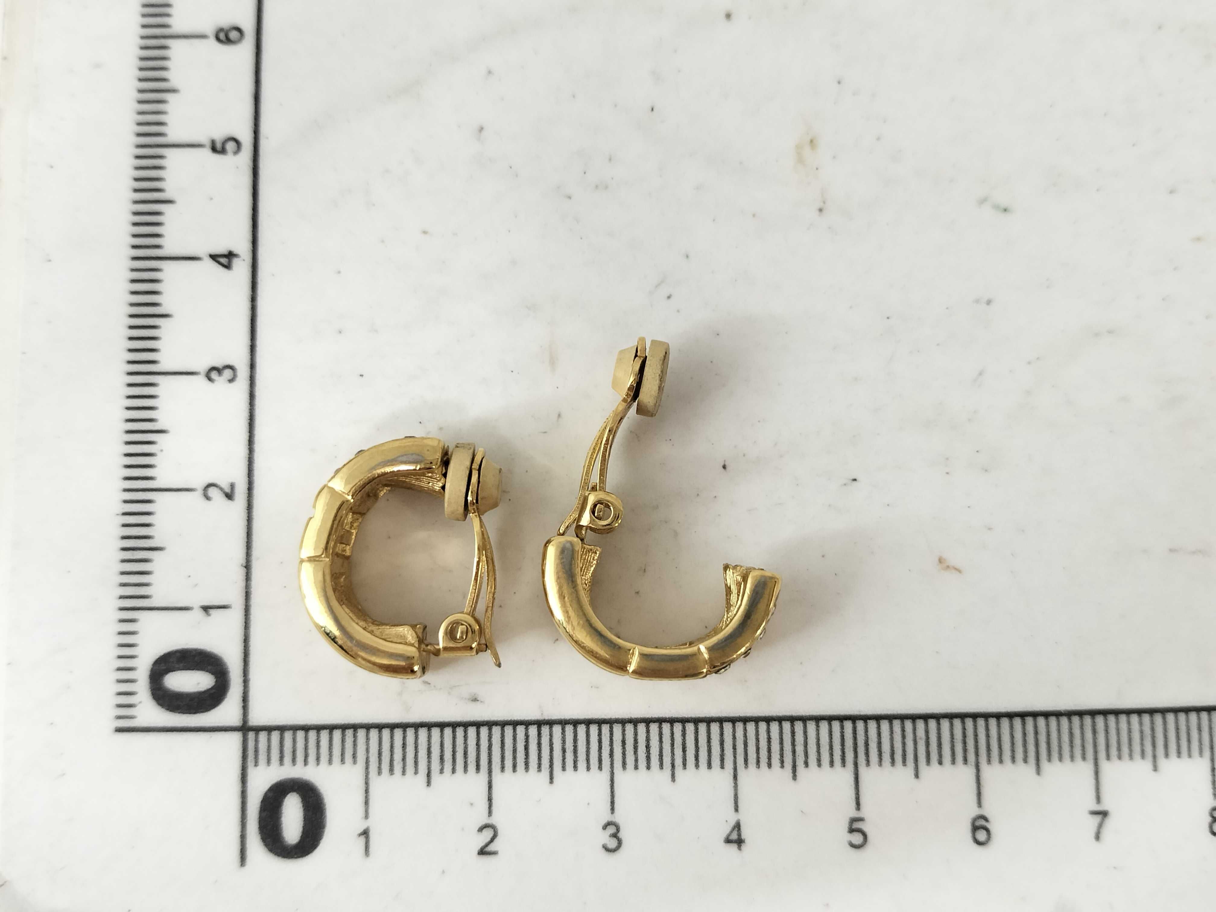Earrings — view 6