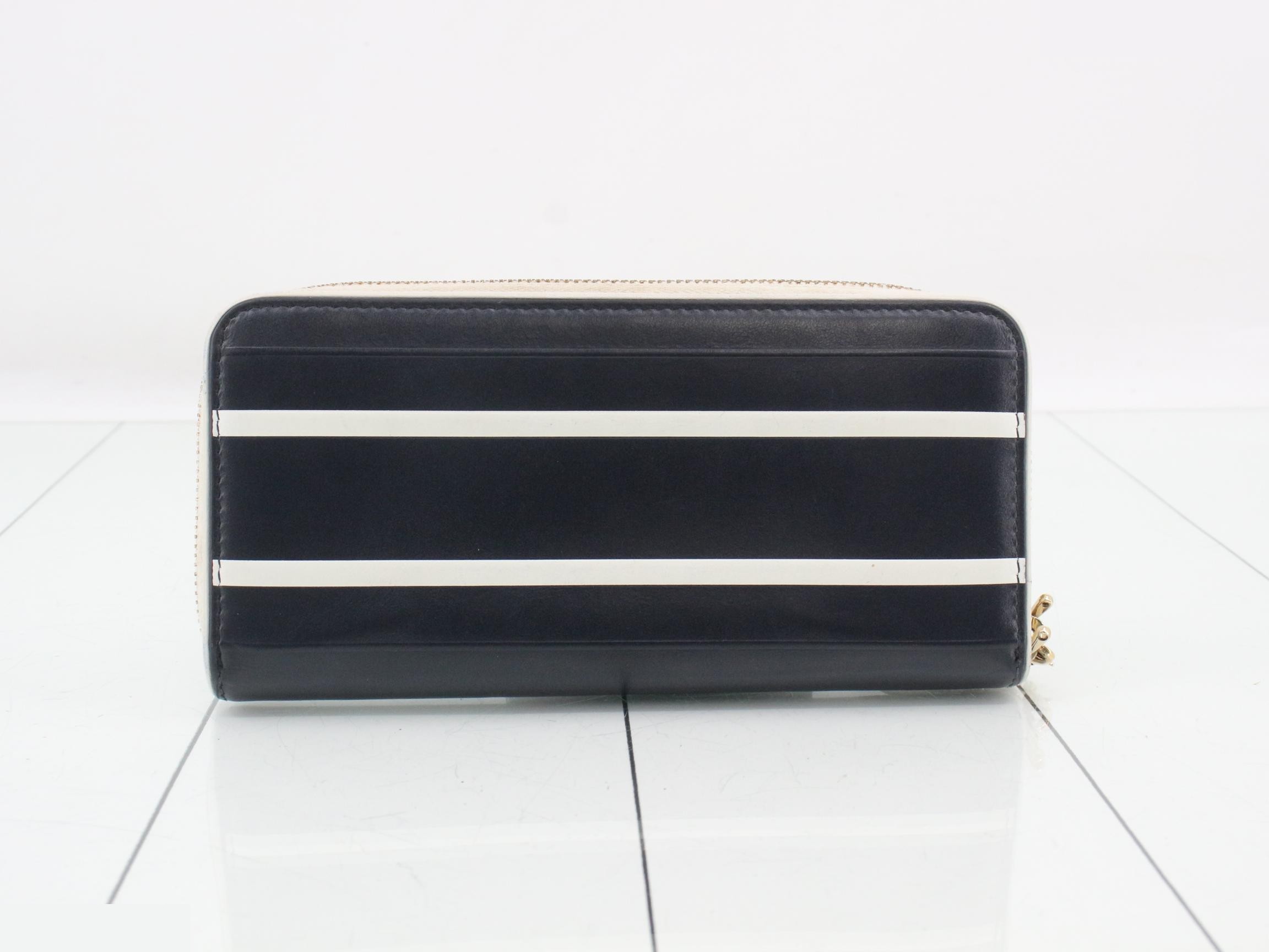 Other lines: Bags & Wallets, Logo, Black — view 2