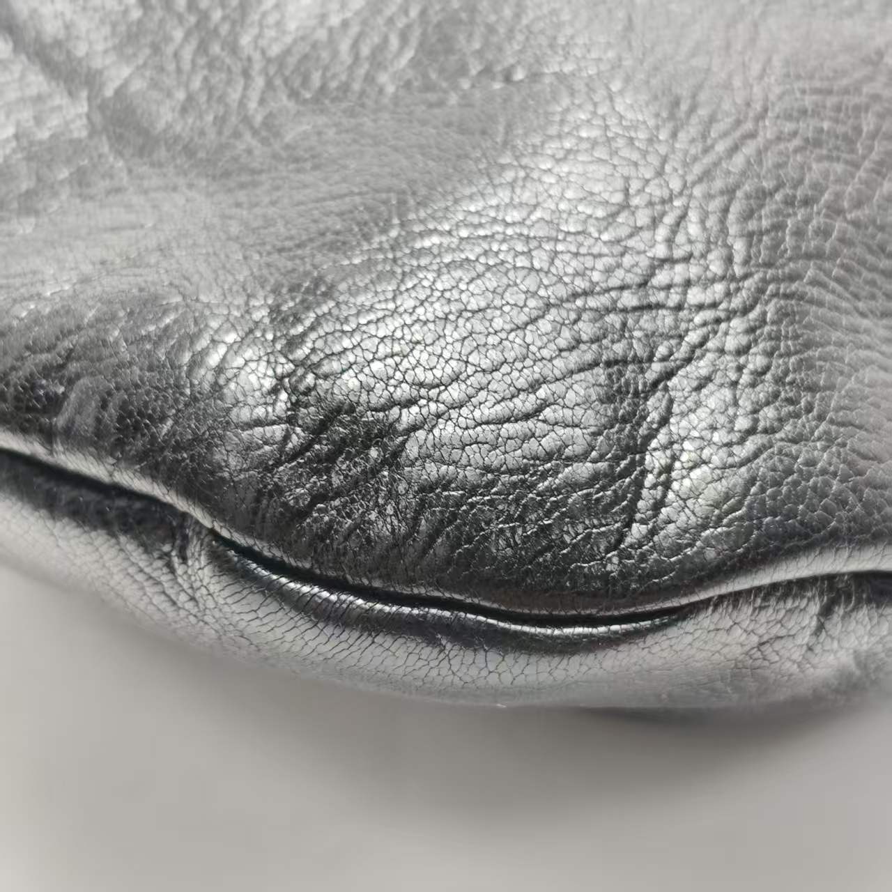 【*Shipped from: China*】GUCCI Leather Handbag 124297 — view 5