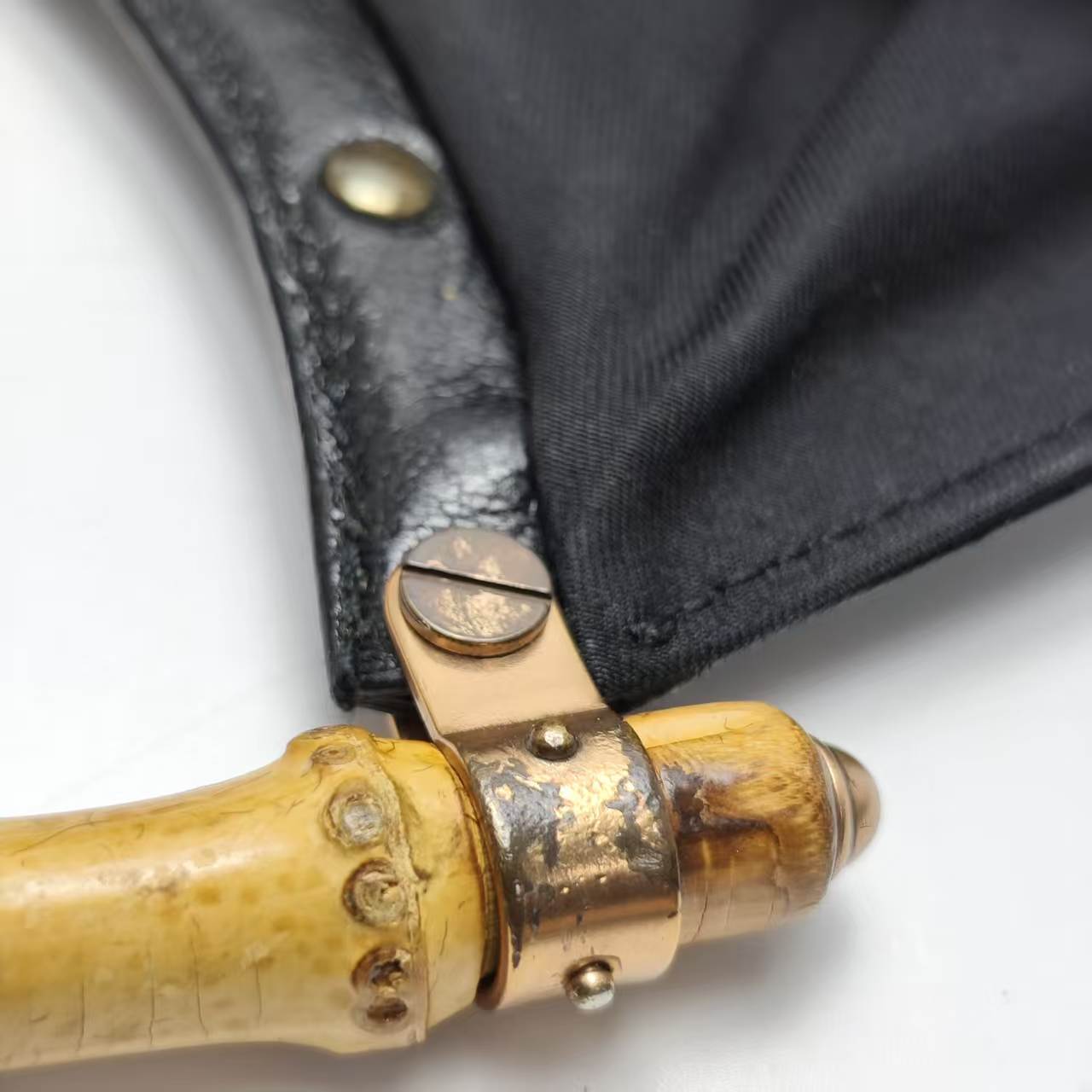 【*Shipped from: China*】GUCCI Leather Handbag 124297 — view 8
