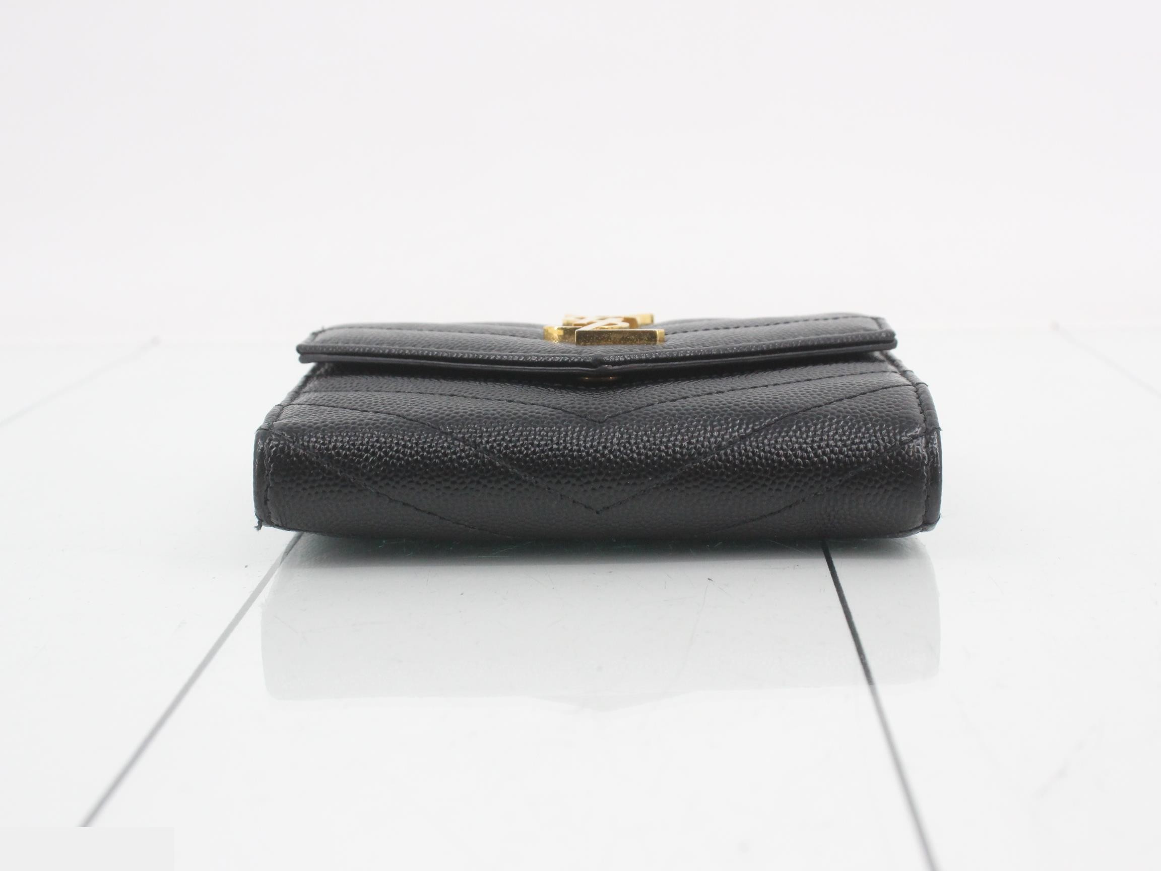 Cassandra Compact Wallet — view 3