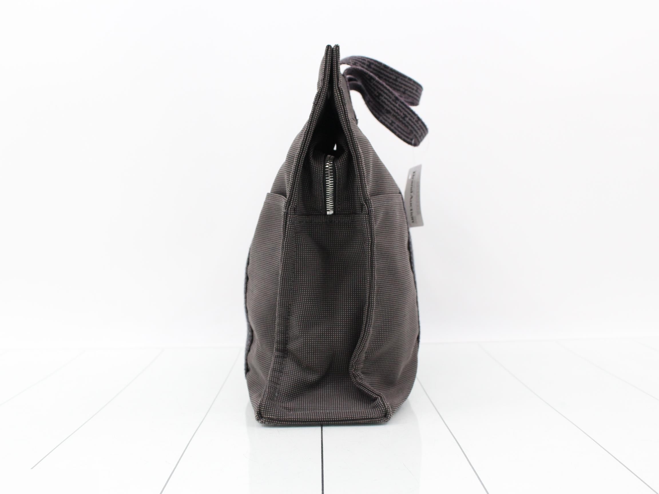 Aile Line MM Tote Bag — view 4