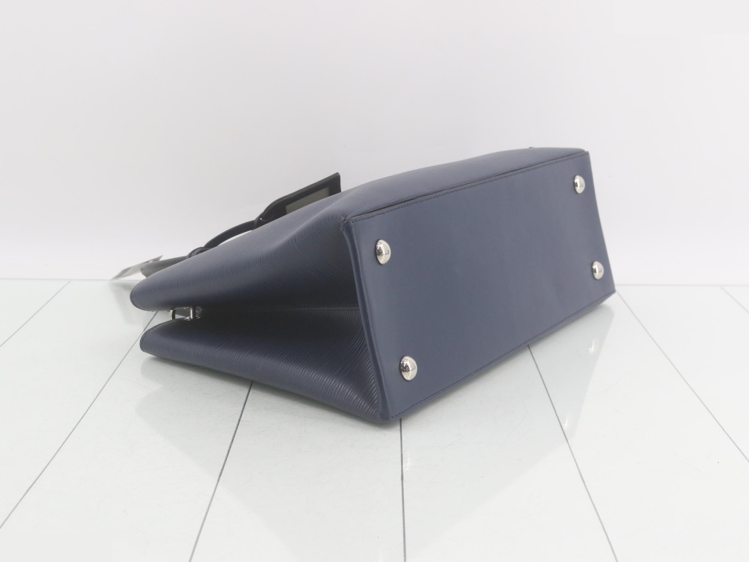 Clever MM Indigo Blue 2-Way Handbag — view 5