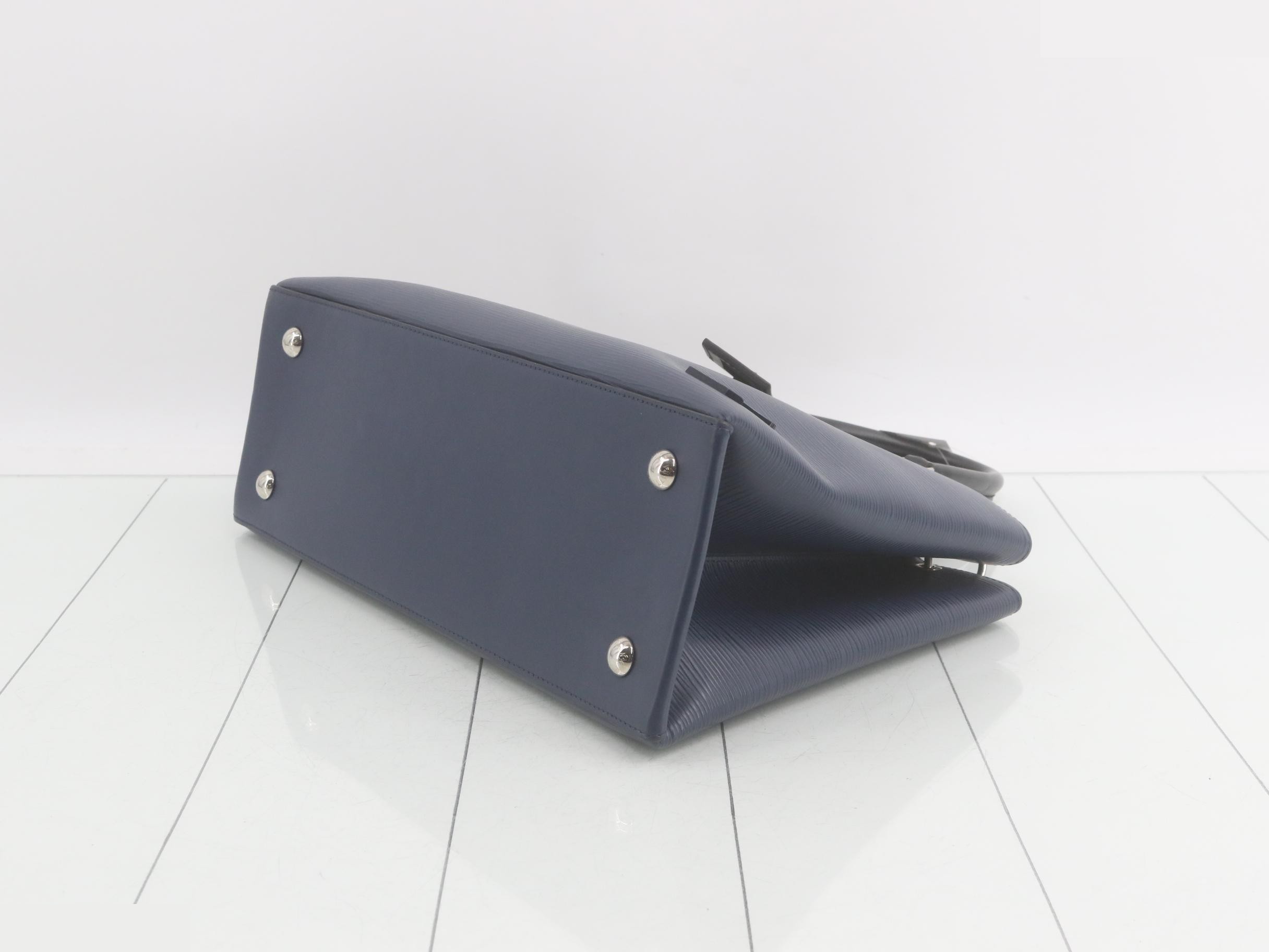 Clever MM Indigo Blue 2-Way Handbag — view 6