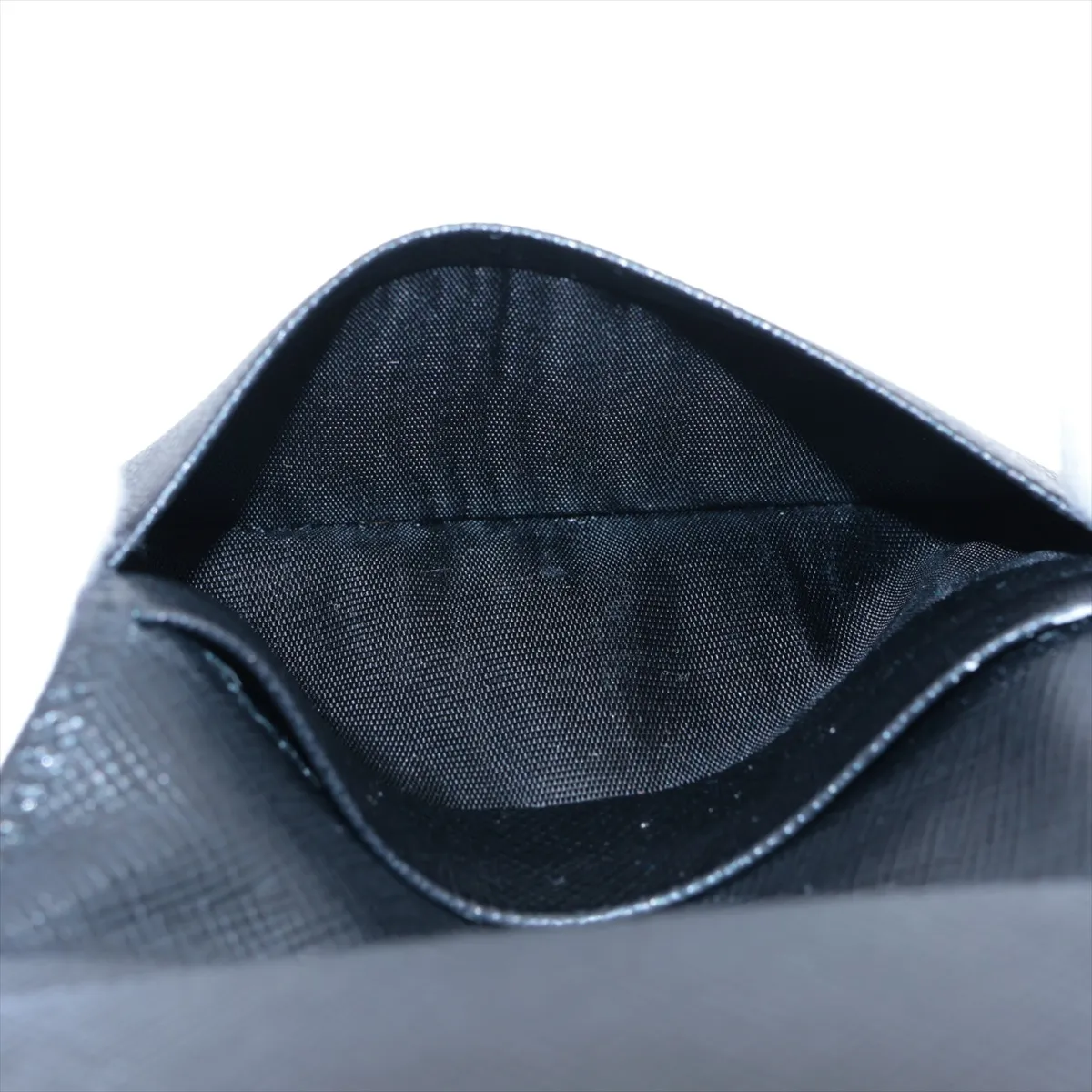 Saffiano Logo Leather Pass Case Black — view 4
