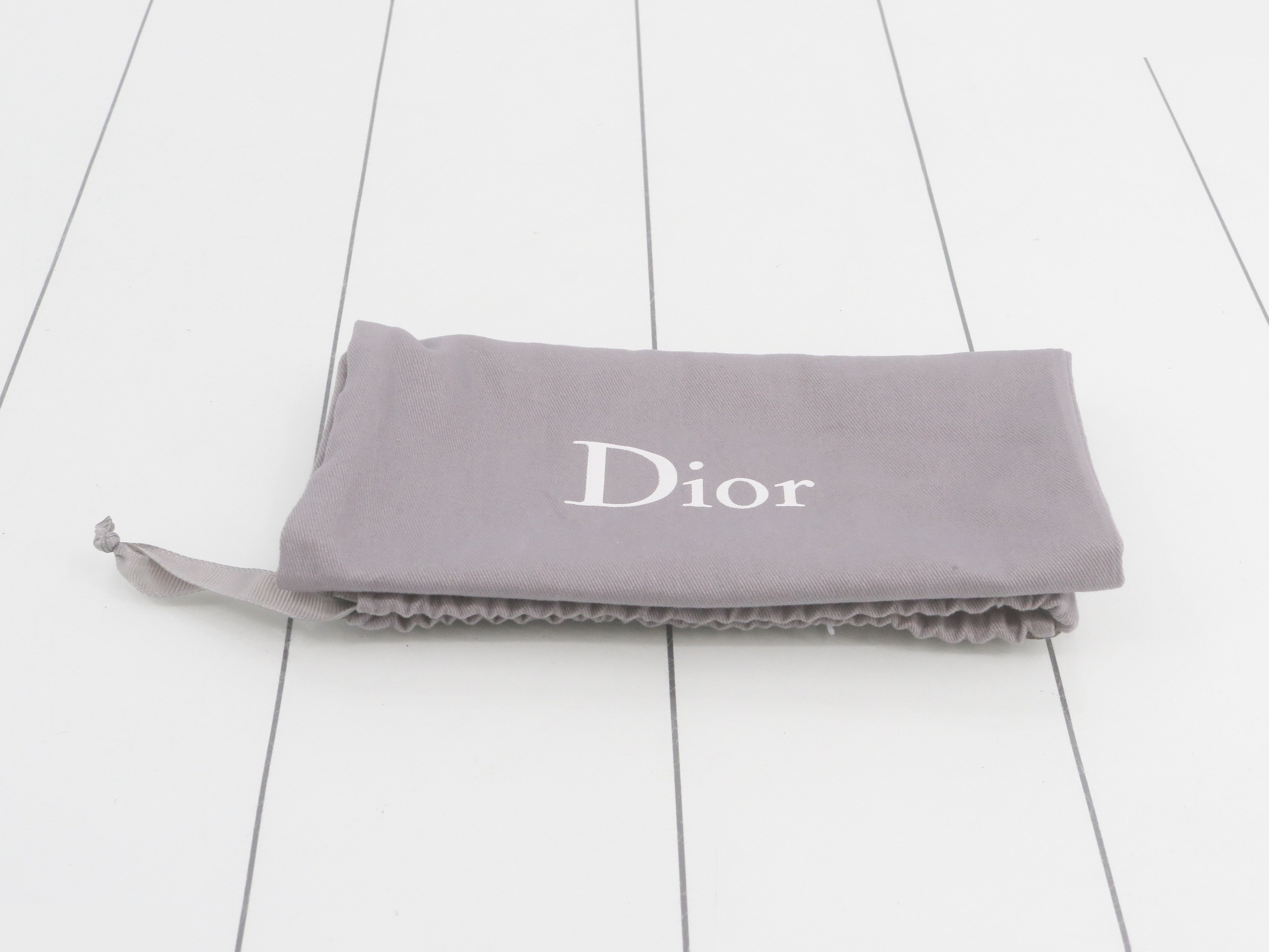30 Montaigne Box Bag Shoulder Bag — view 7