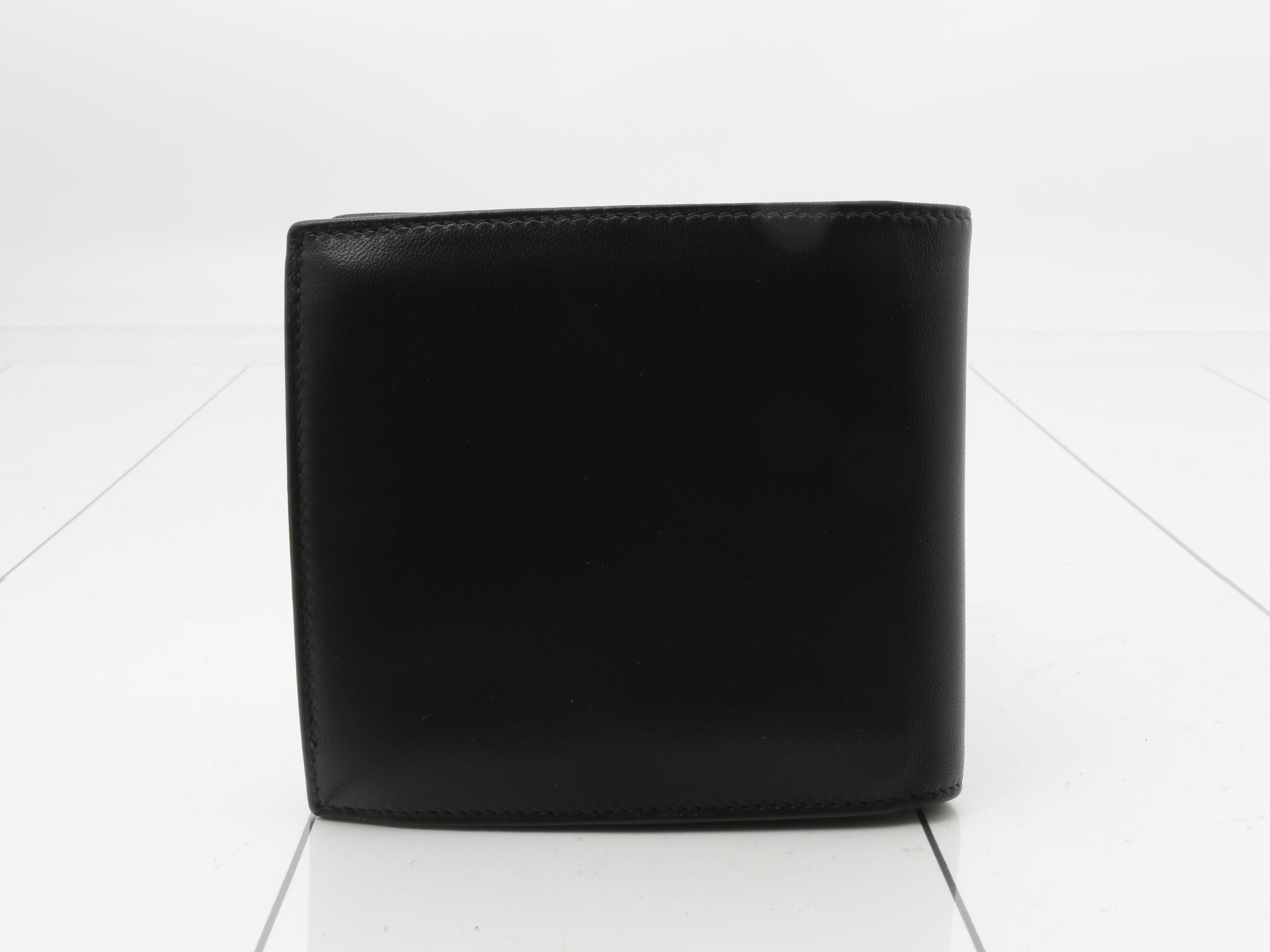folding wallet — view 2