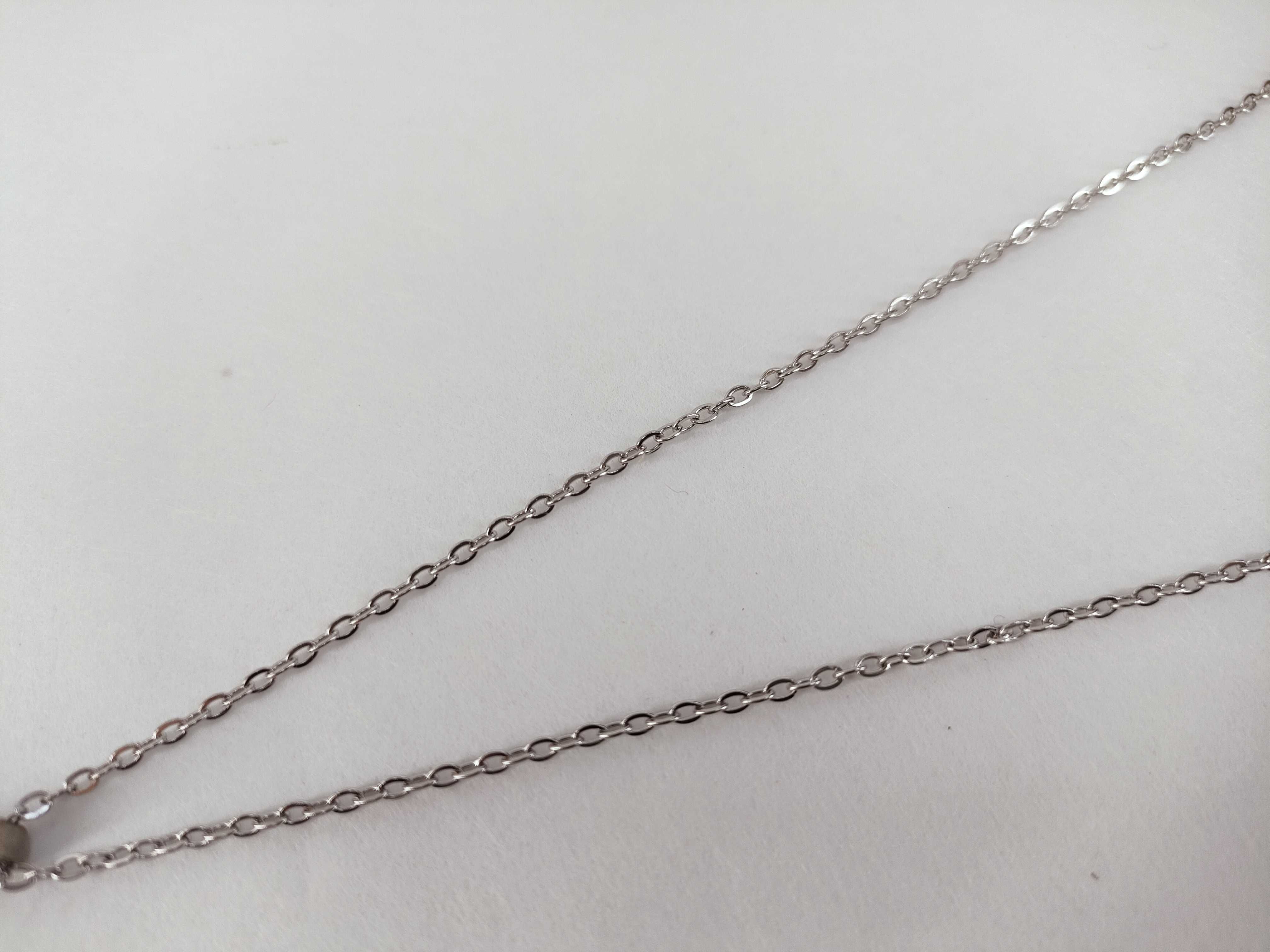 G-logo plate square sterling silver (925) necklace with aftermarket chain. — view 7