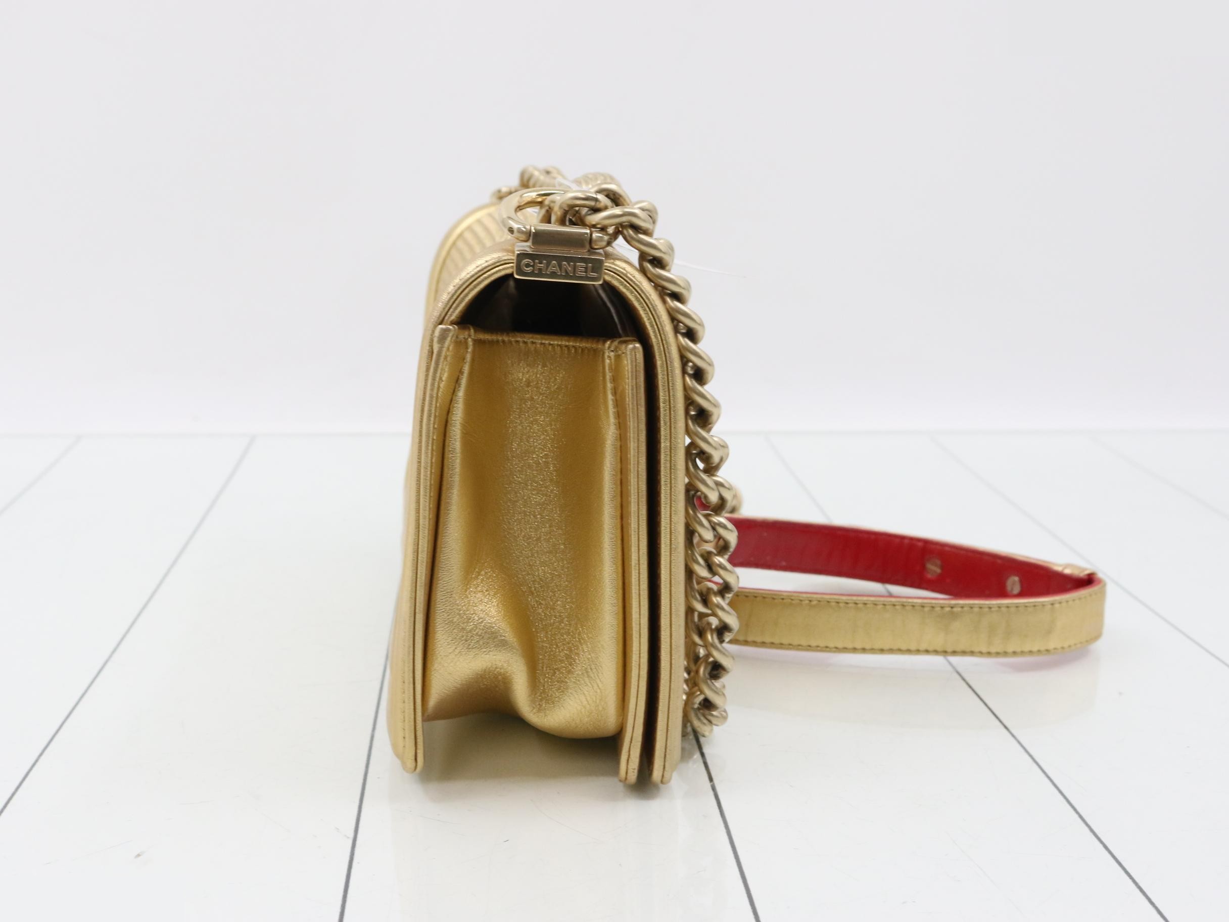 BOY CHANEL Chain Shoulder Bag, Gold — view 4