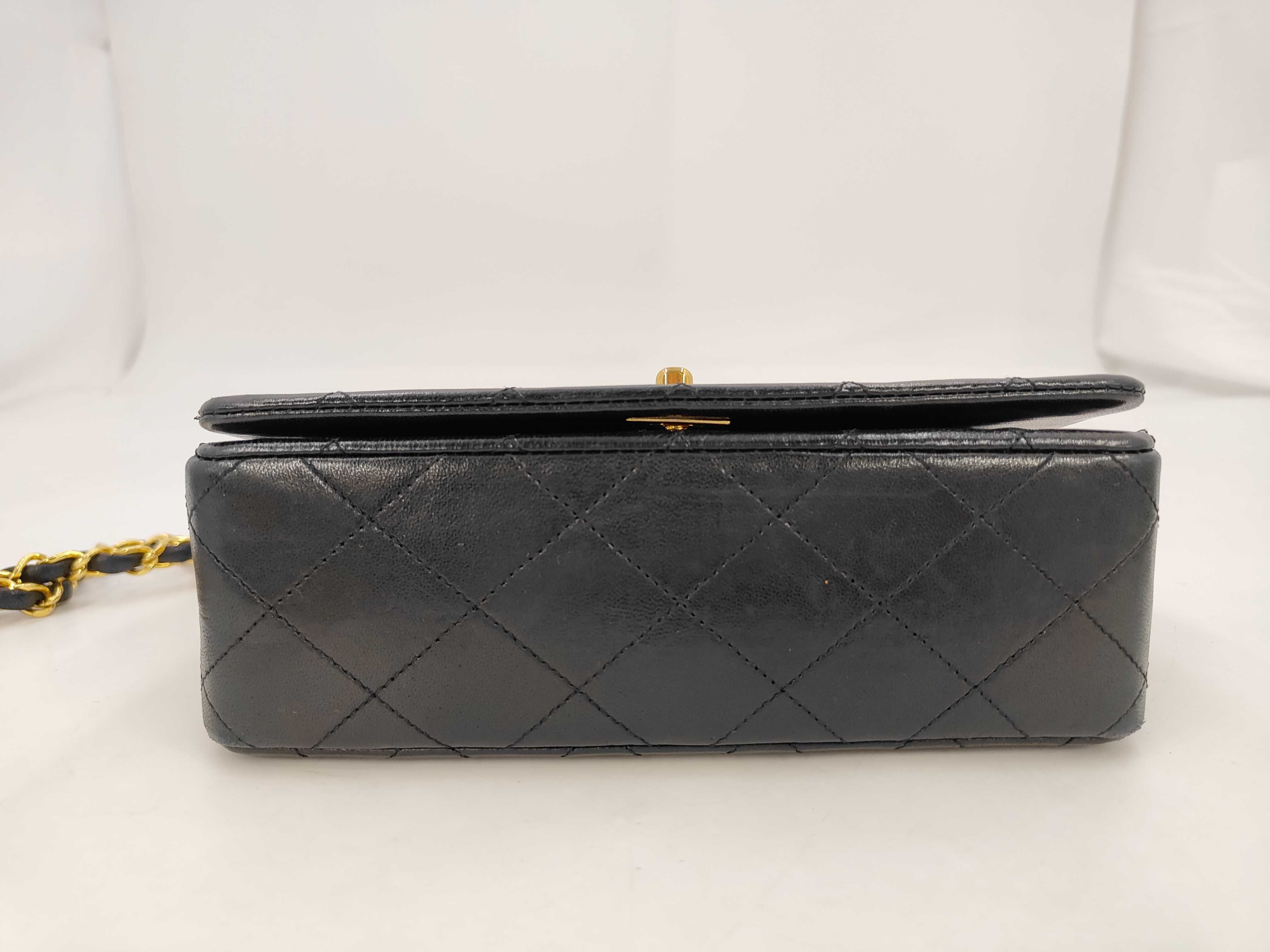 Matelassé Full Flap Shoulder Bag, Black, Series 1 — view 4