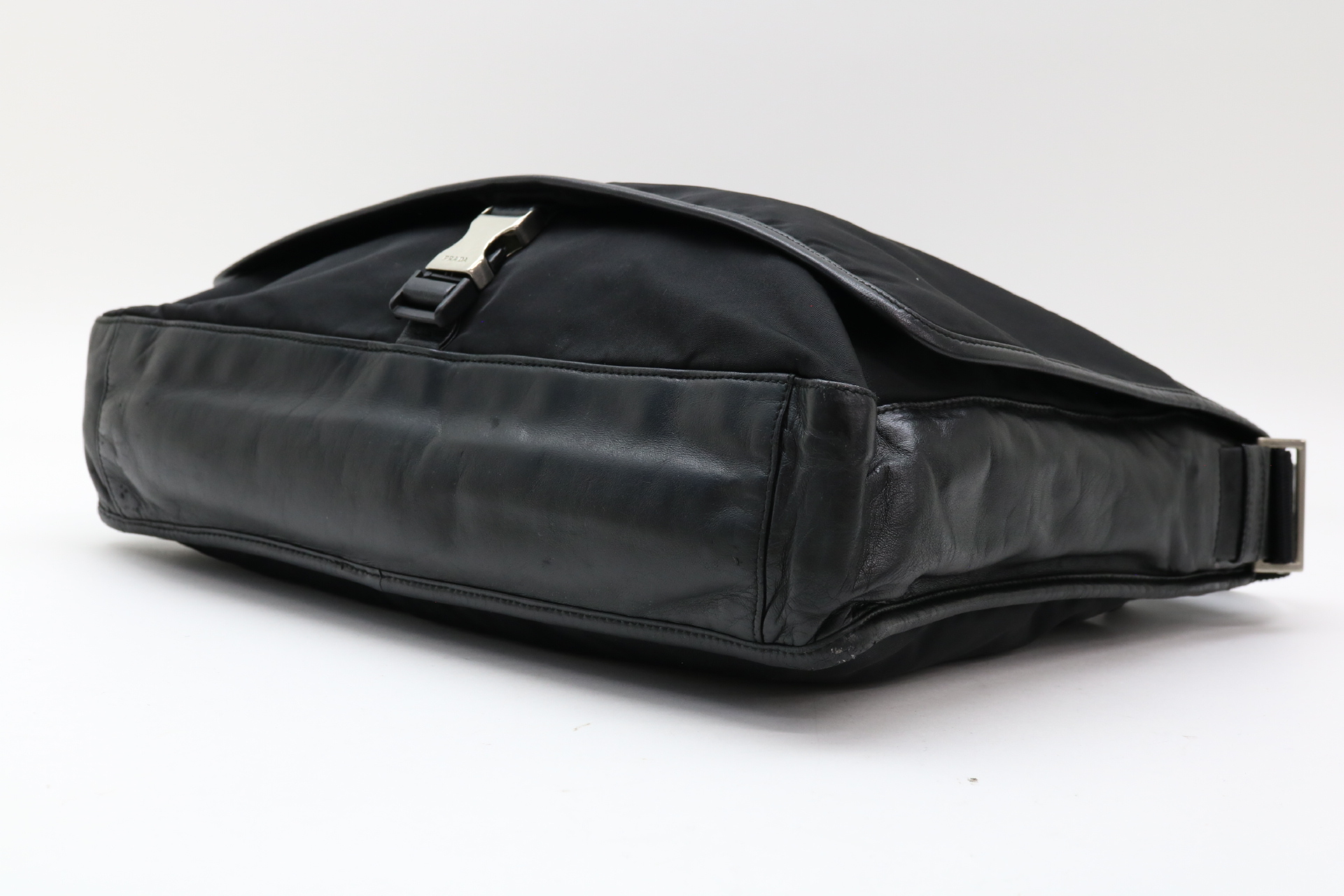 Nylon Leather Messenger Shoulder Bag — view 6
