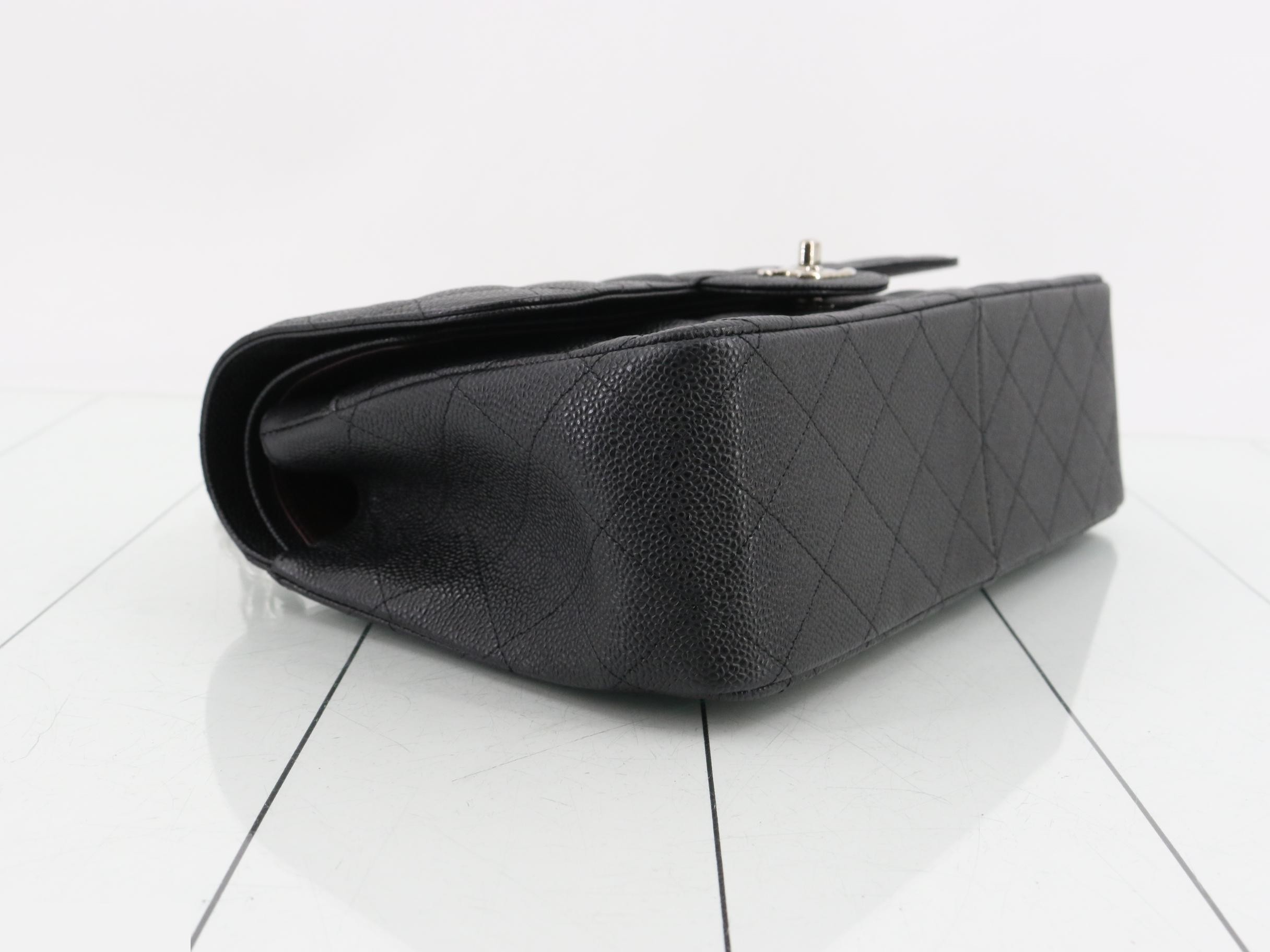 [Unused, Stored Item] Large Matelassé 30 Double Flap Caviar Double Chain — view 5