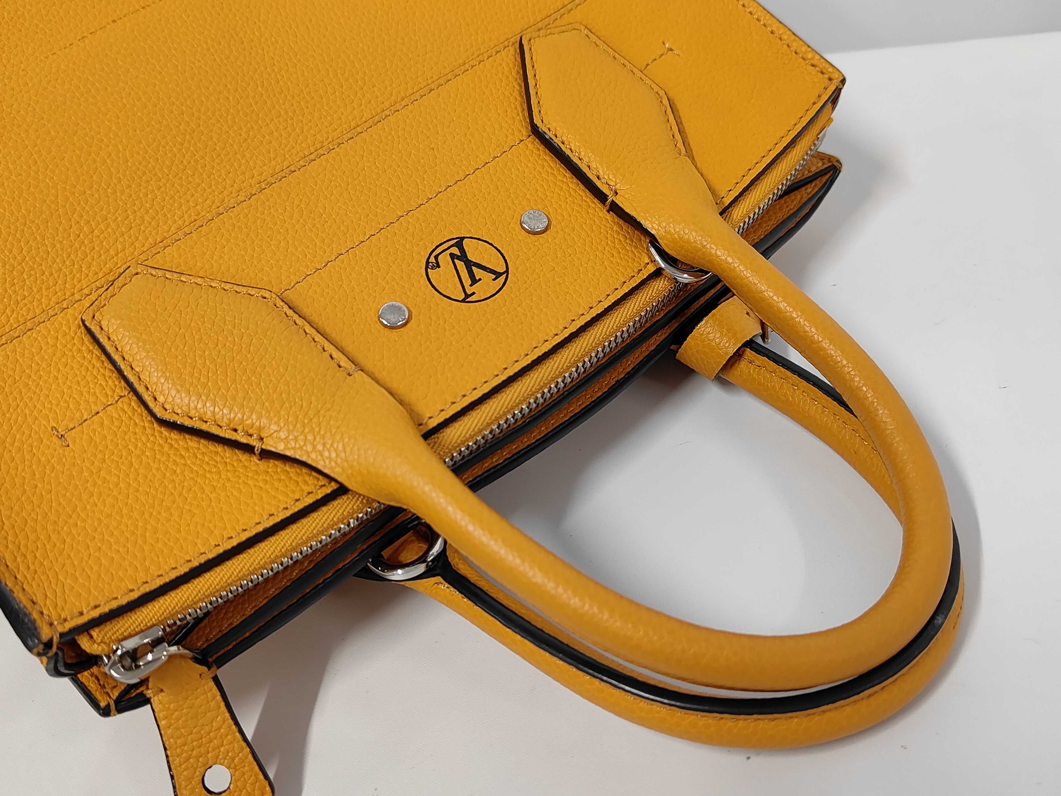 City Steamer PM M54732 Orange Handbag — view 3