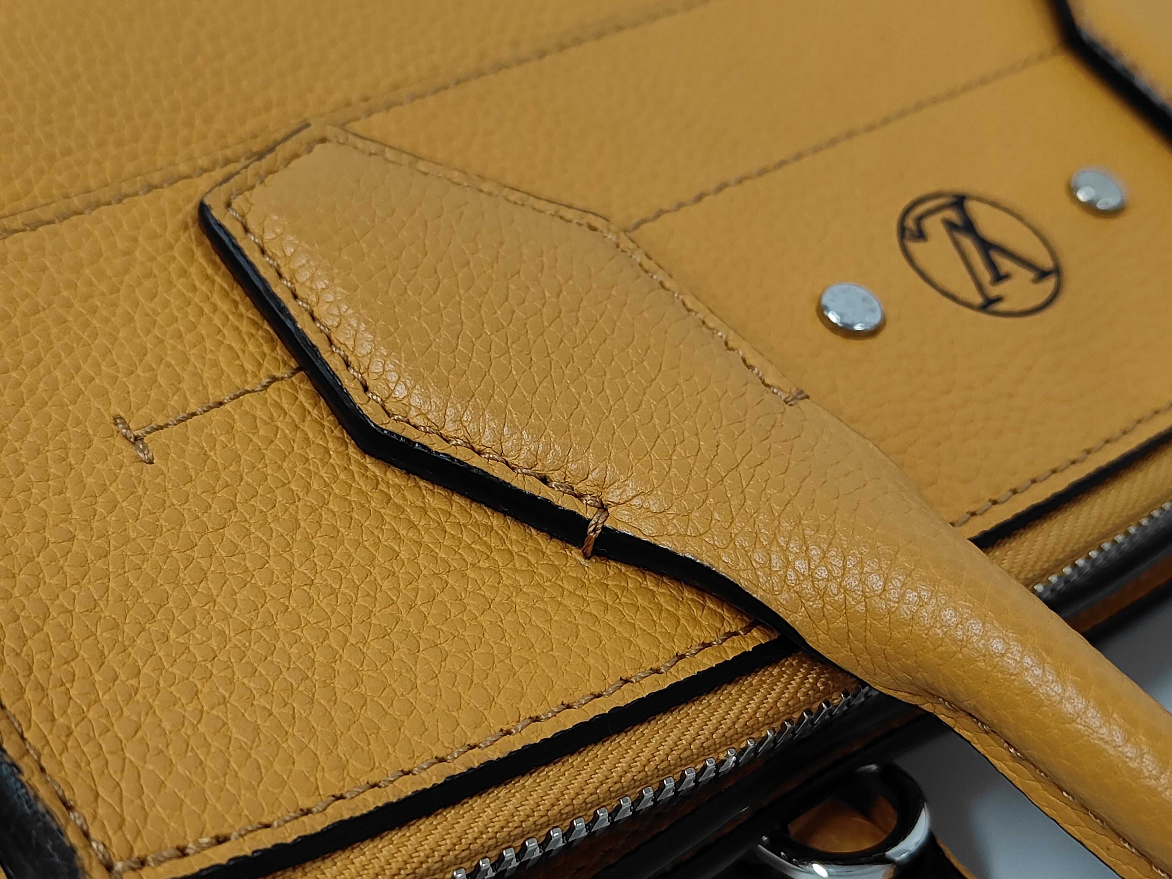 City Steamer PM M54732 Orange Handbag — view 5