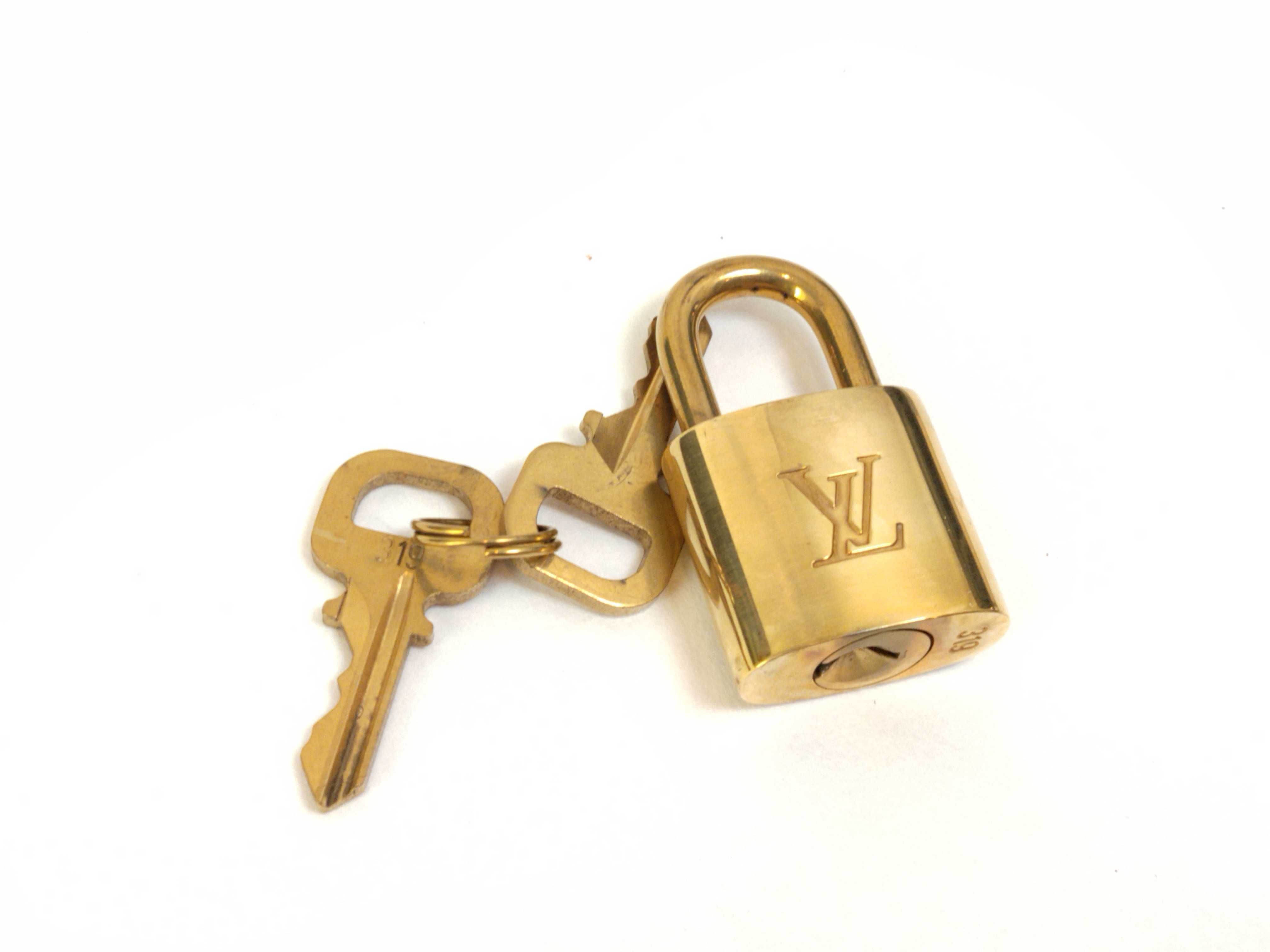 Monogram Louis Vuitton Monogram M51127 Ellipse PM Handbag — view 14
