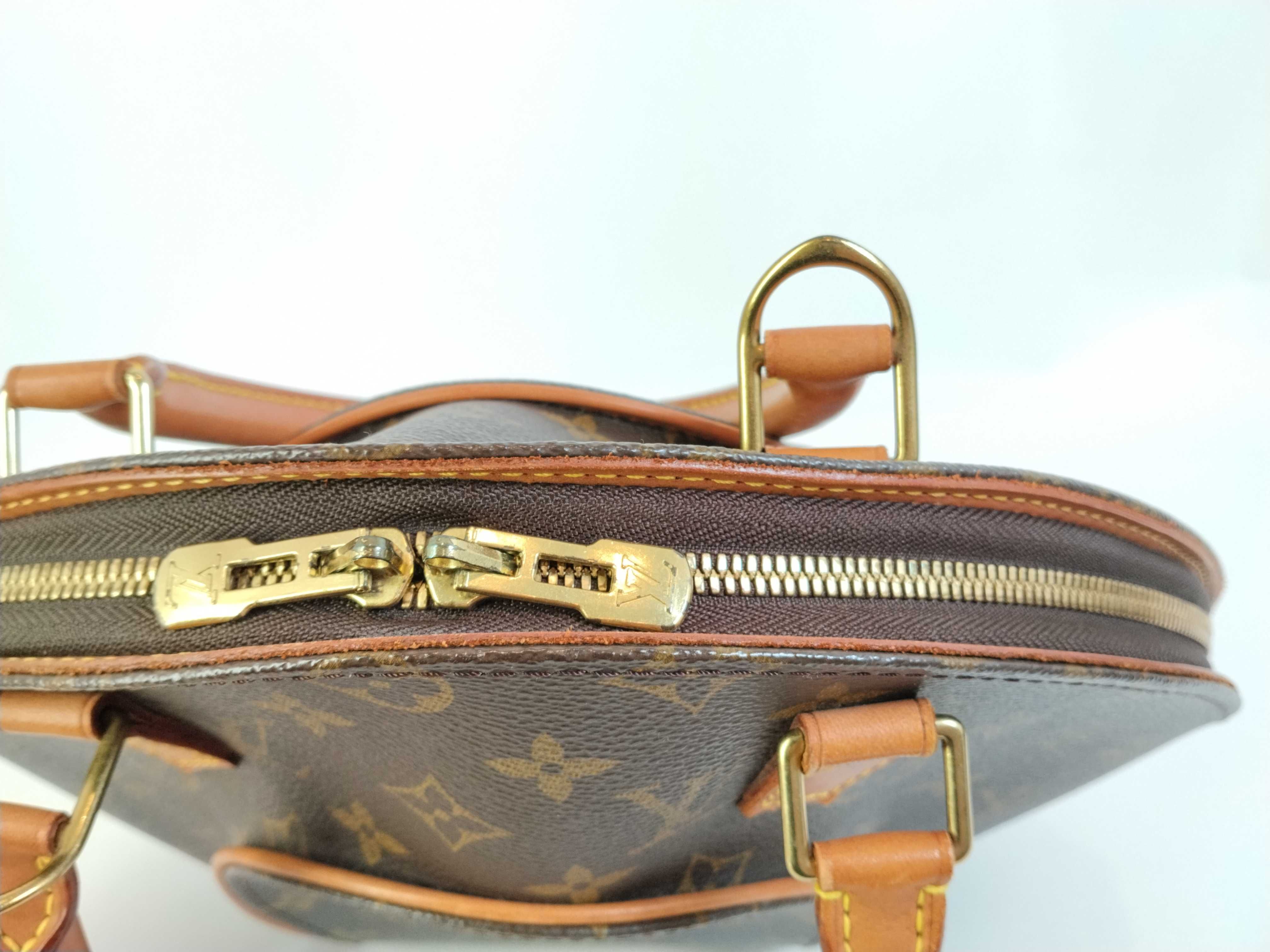 Monogram Louis Vuitton Monogram M51127 Ellipse PM Handbag — view 9