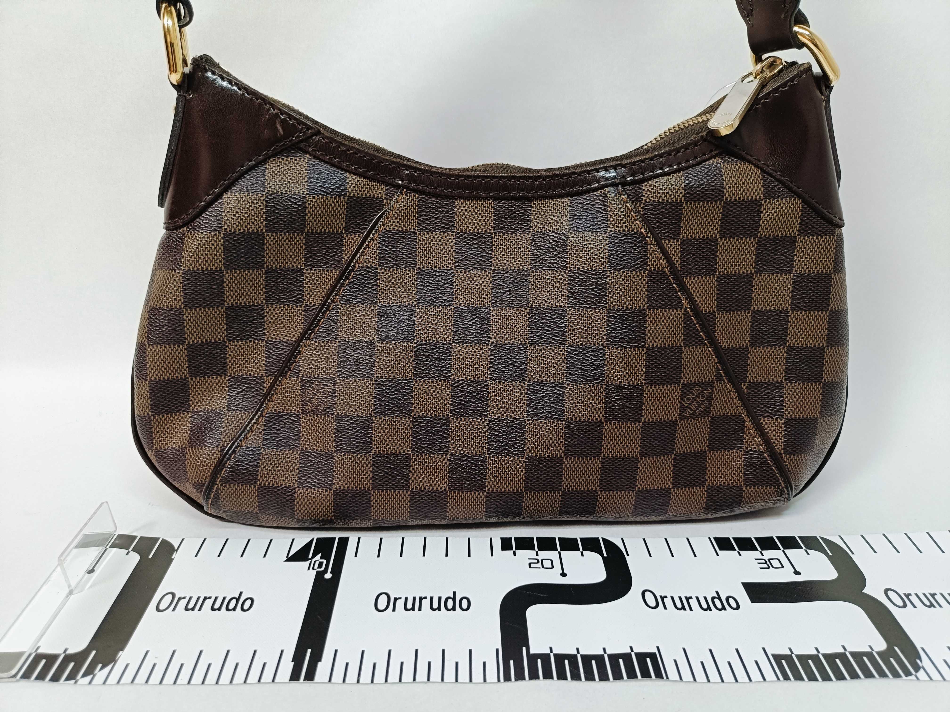 Damier N48180 Thames PM Shoulder Bag — view 2
