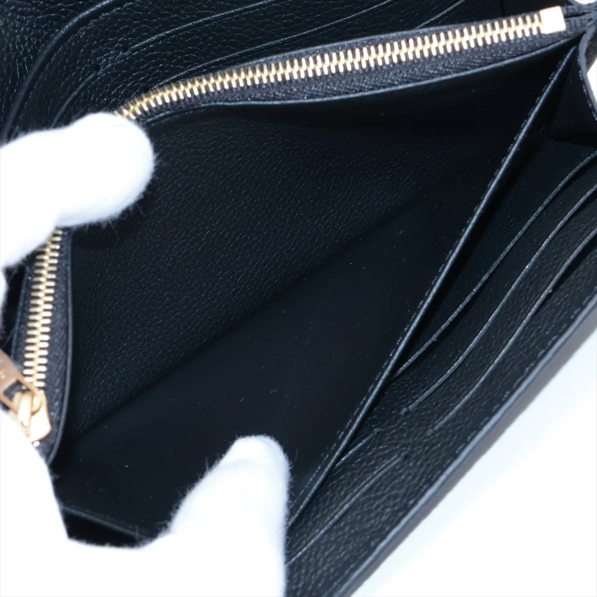 Bicolor Monogram Empreinte Portefeuille Sarah M80496 Noir x Cream Long Wallet (RFID detected) — view 6