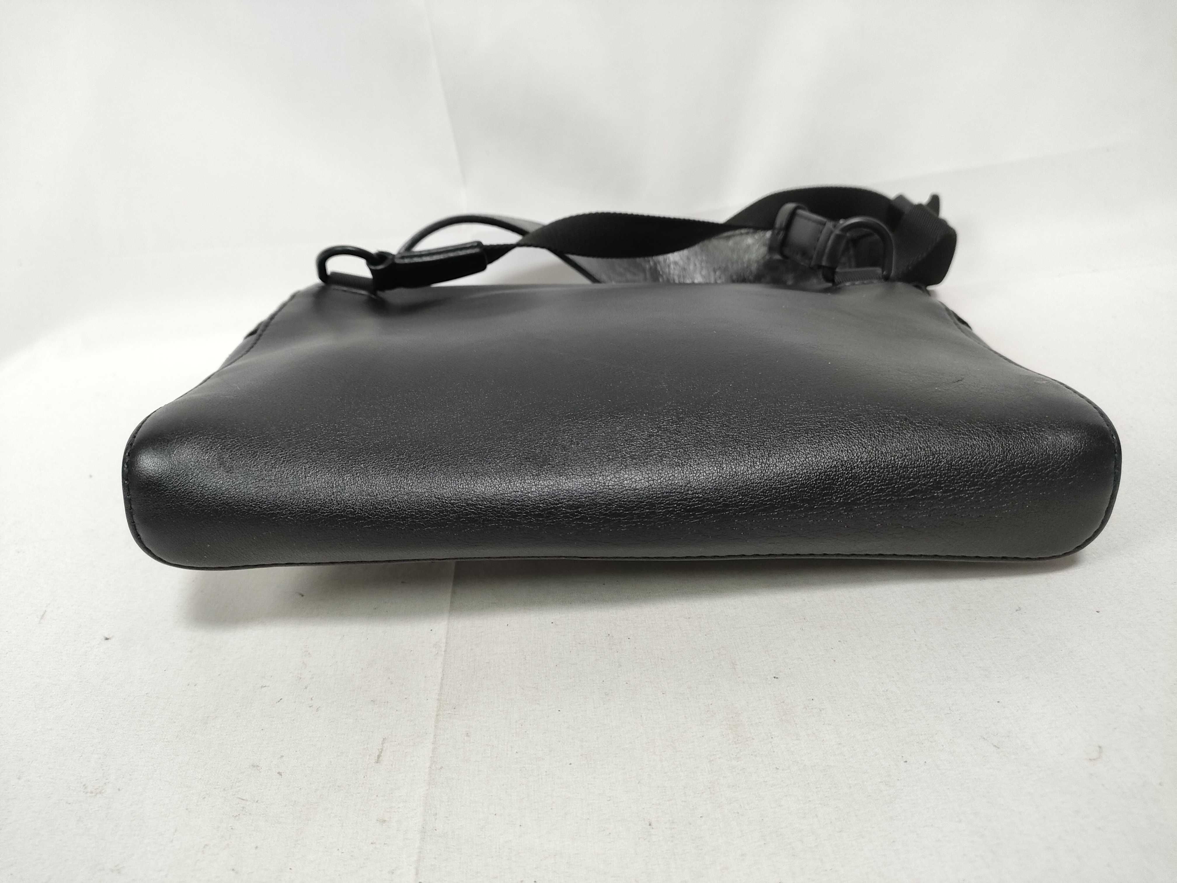 LV Dark Infinity Messenger PM UB2138 Shoulder Bag — view 3